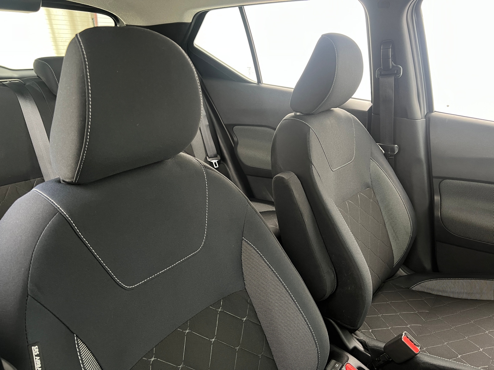 Thumbnail: 2018 Nissan Kicks - 2