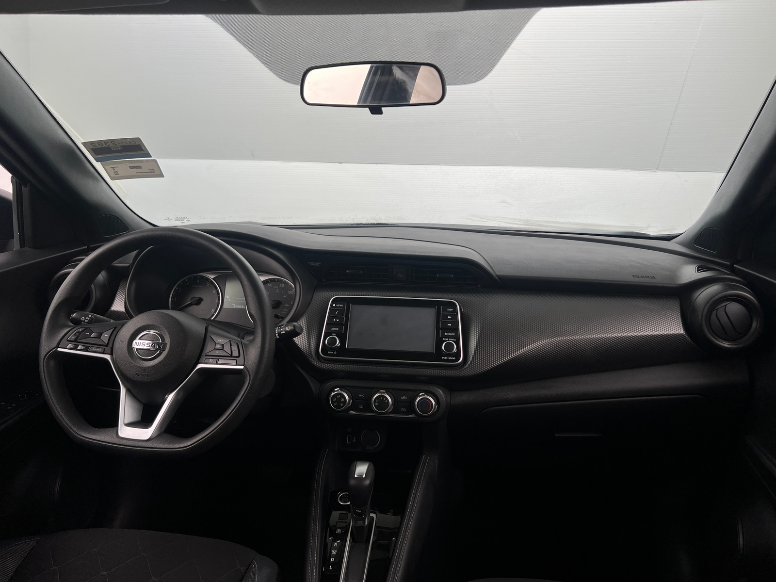 Thumbnail: 2018 Nissan Kicks - 3