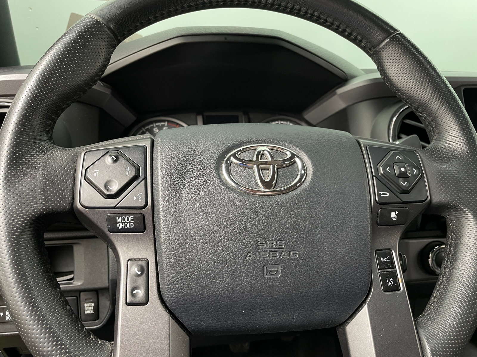 Thumbnail: 2018 Toyota Tacoma - 5