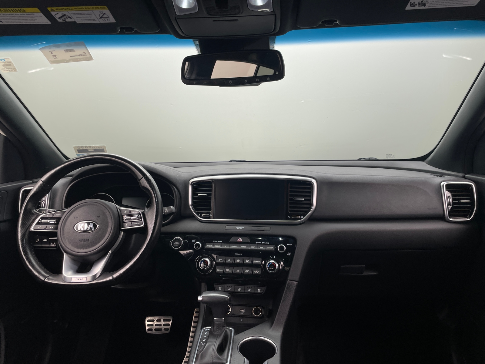 Thumbnail: 2022 Kia Sportage - 3
