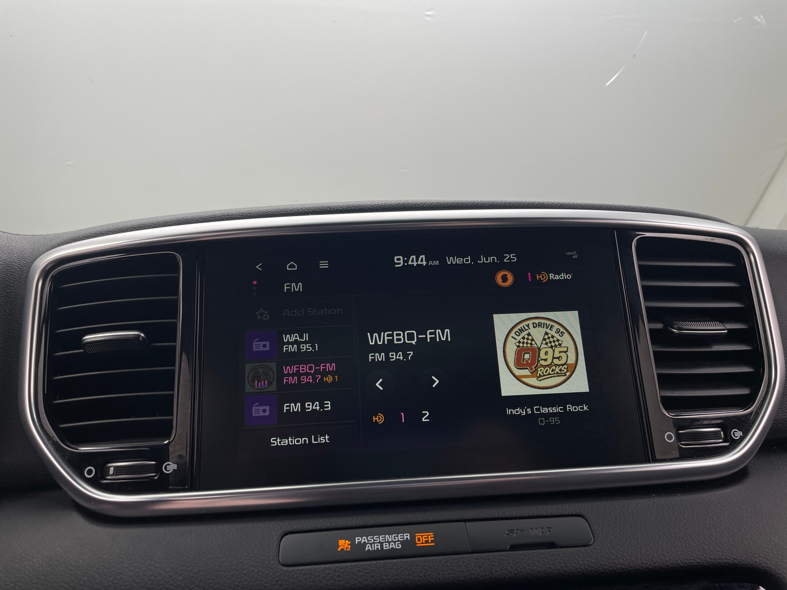 Thumbnail: 2022 Kia Sportage - 4