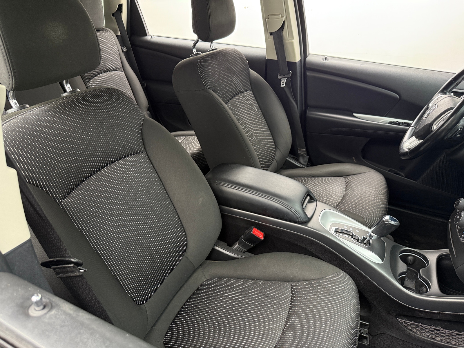 Thumbnail: 2020 Dodge Journey - 2