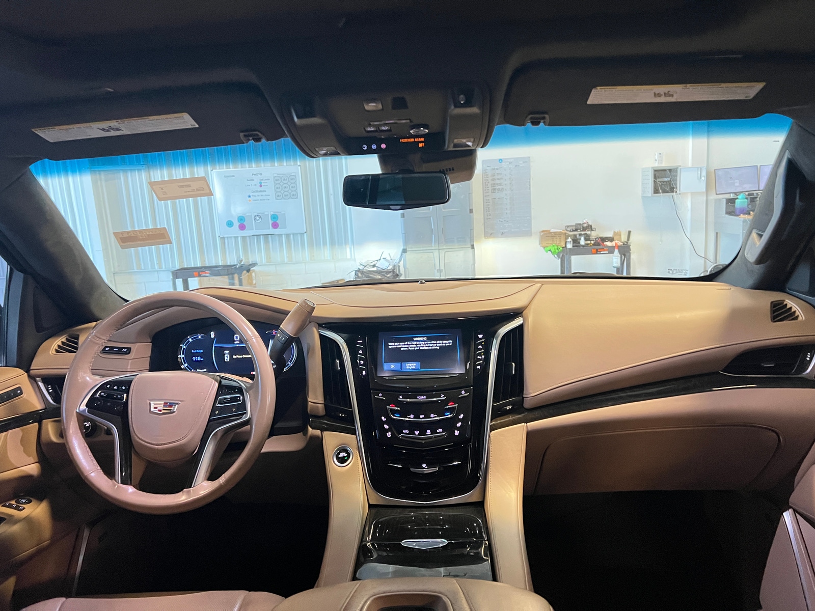 Thumbnail: 2019 Cadillac Escalade - 2
