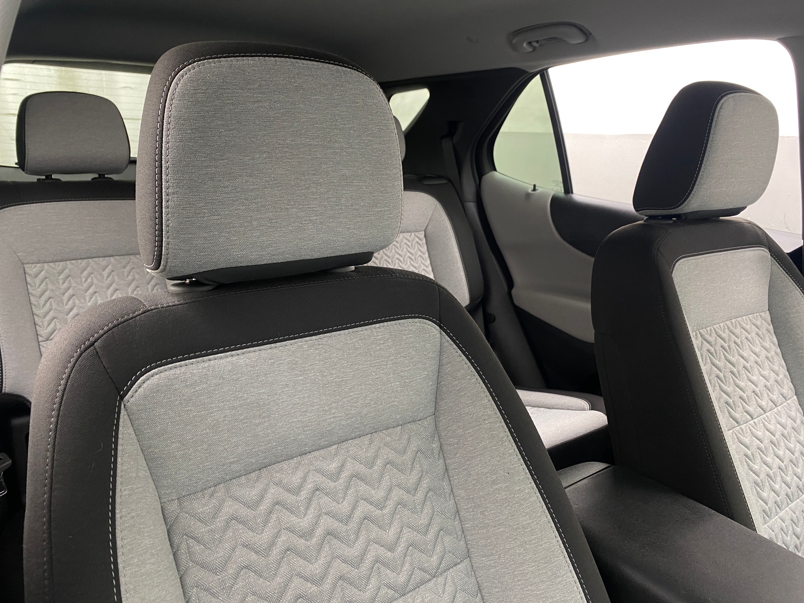 Thumbnail: 2023 Chevrolet Equinox - 2