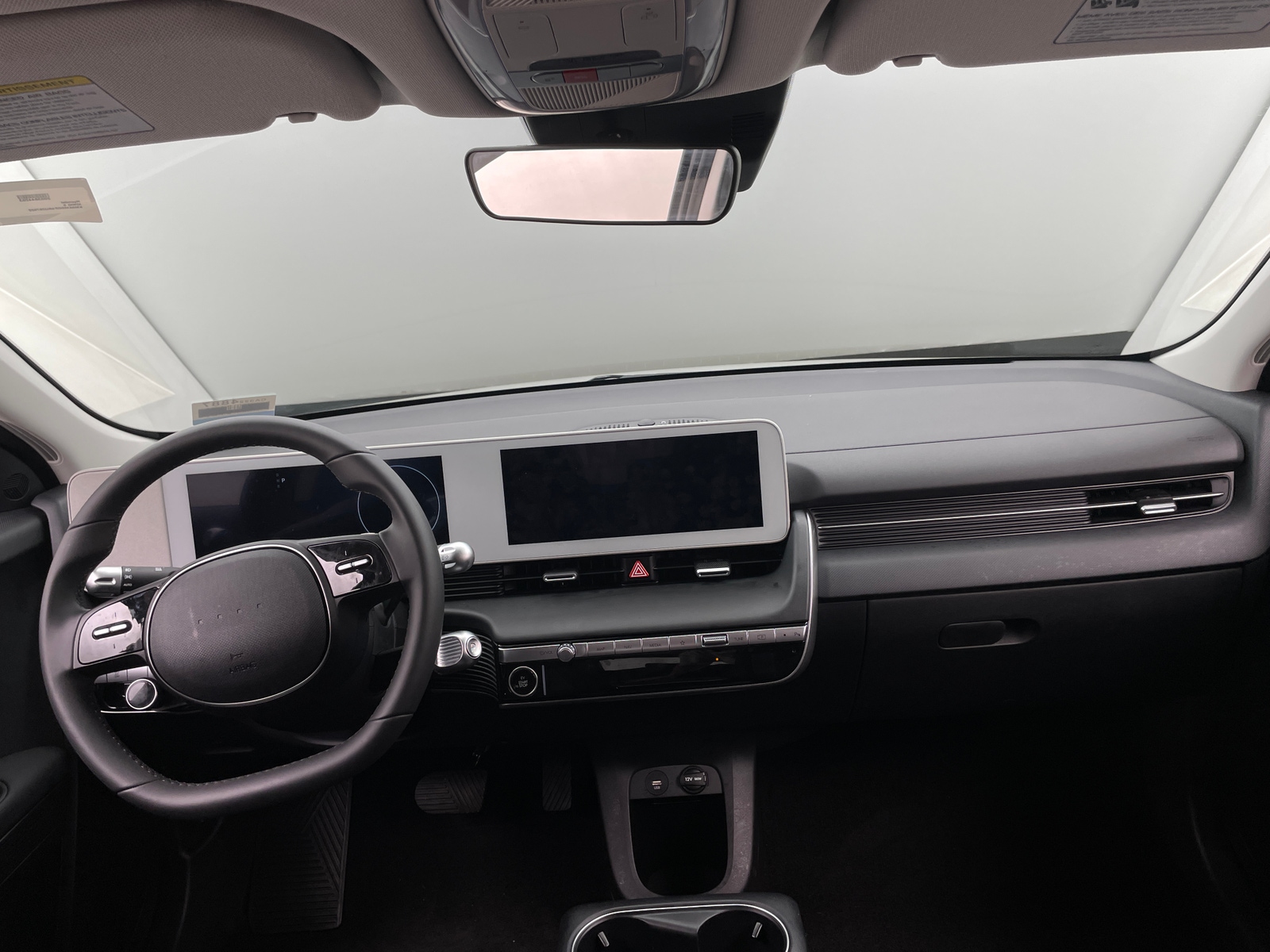 Thumbnail: 2024 Hyundai Ioniq 5 - 3