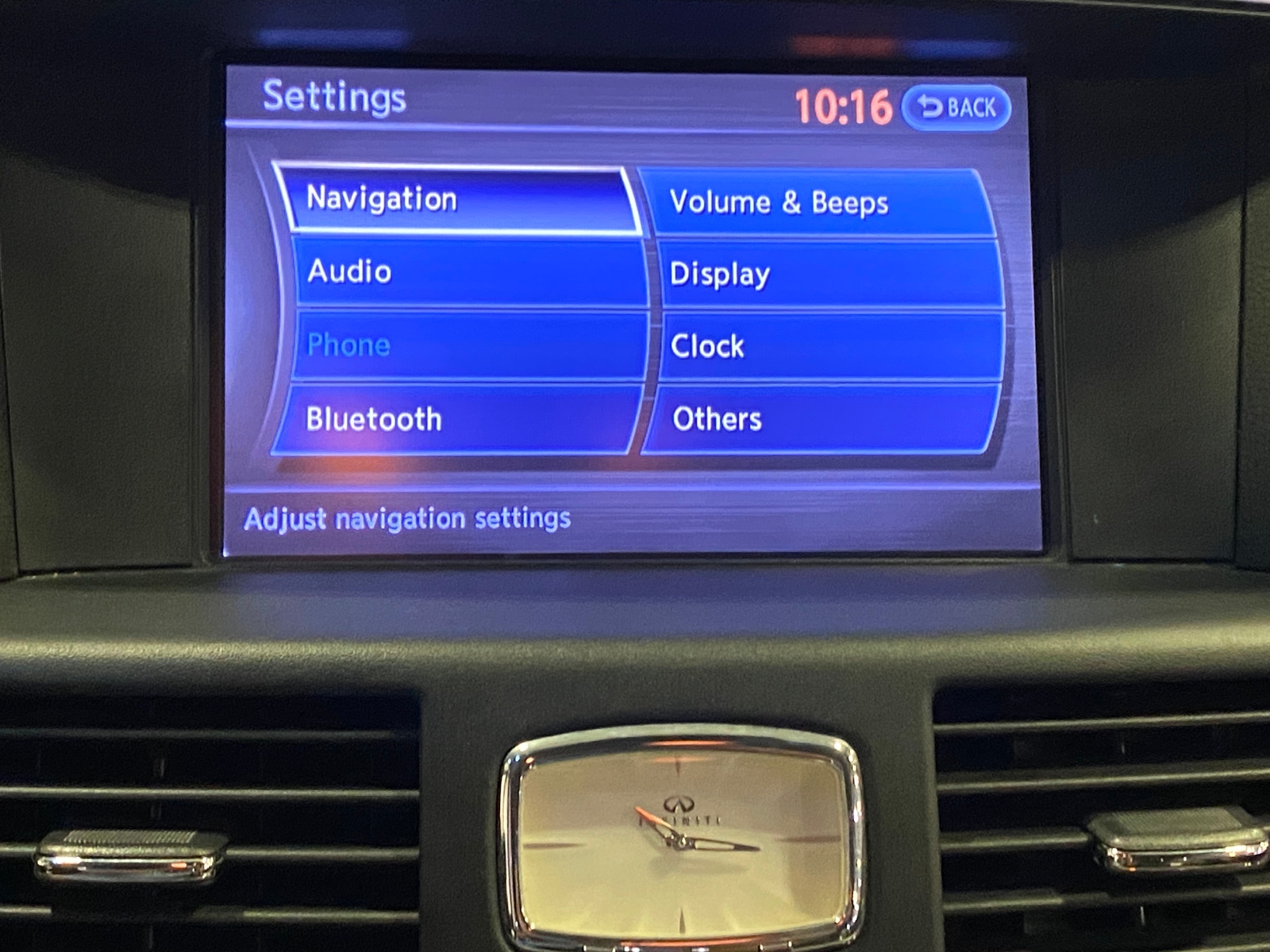Thumbnail: 2011 INFINITI M37 - 3