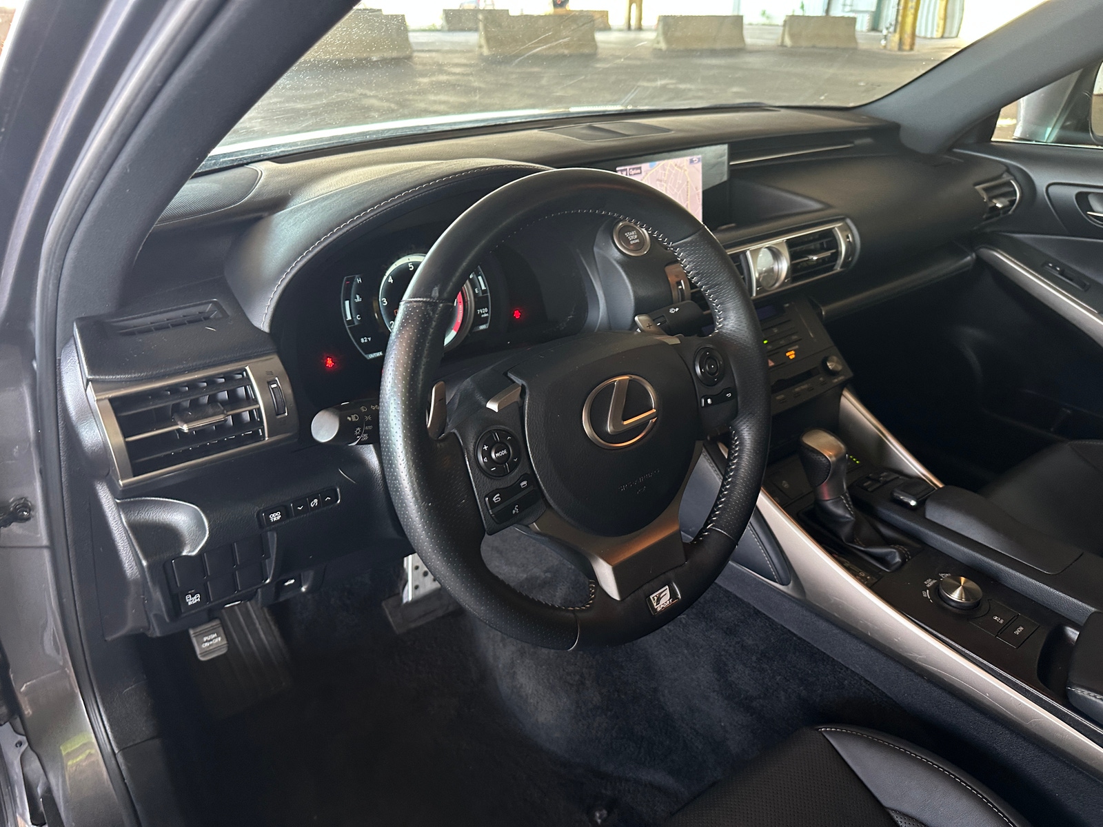 Thumbnail: 2015 Lexus IS - 2
