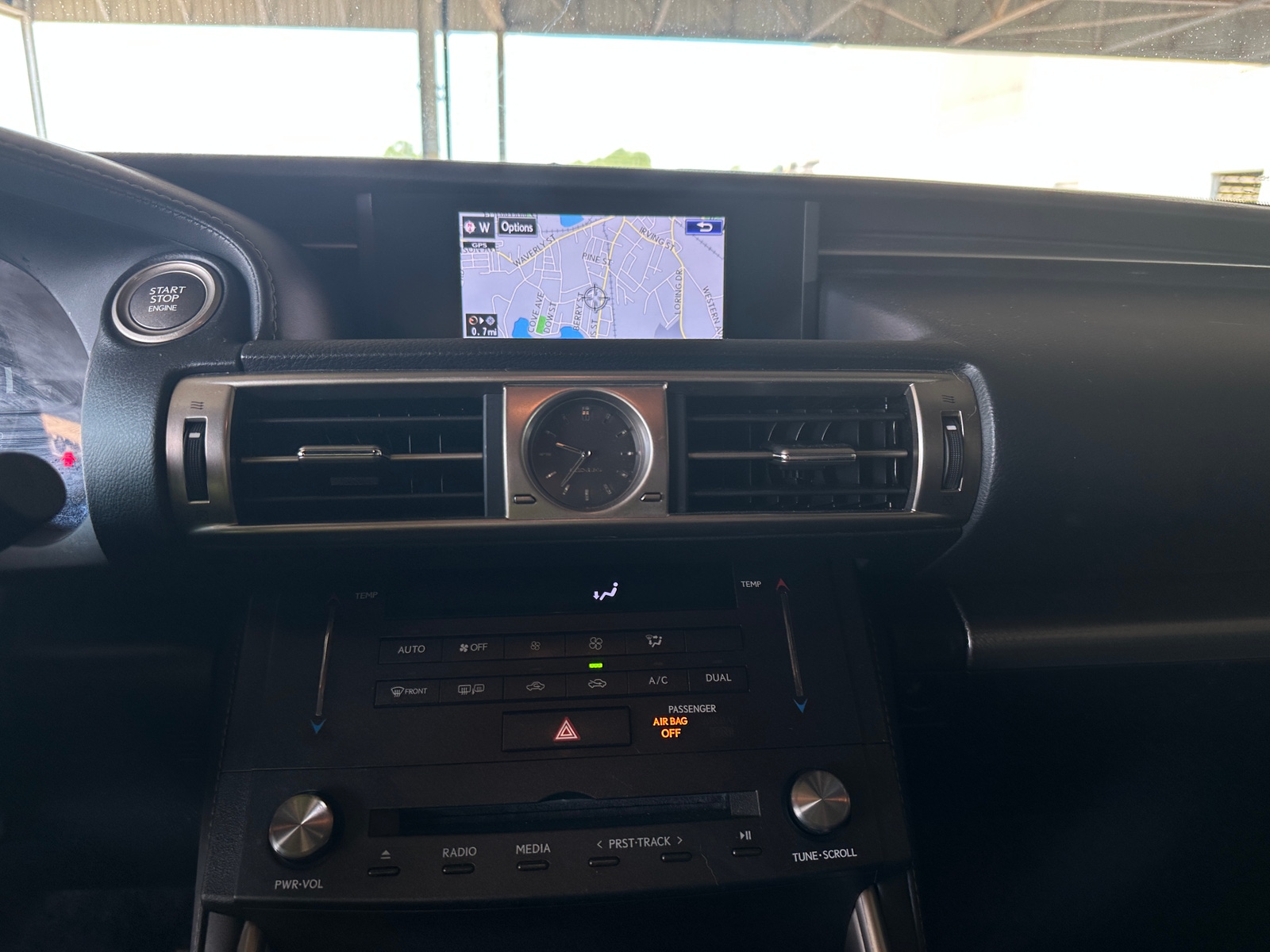 Thumbnail: 2015 Lexus IS - 3