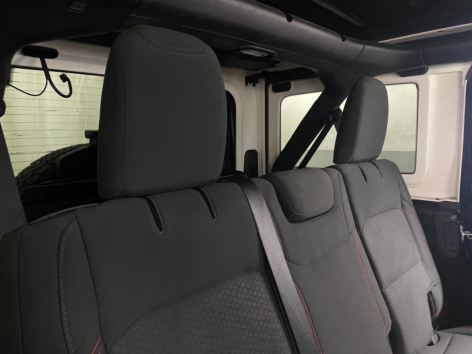 Thumbnail: 2020 Jeep Wrangler - 6