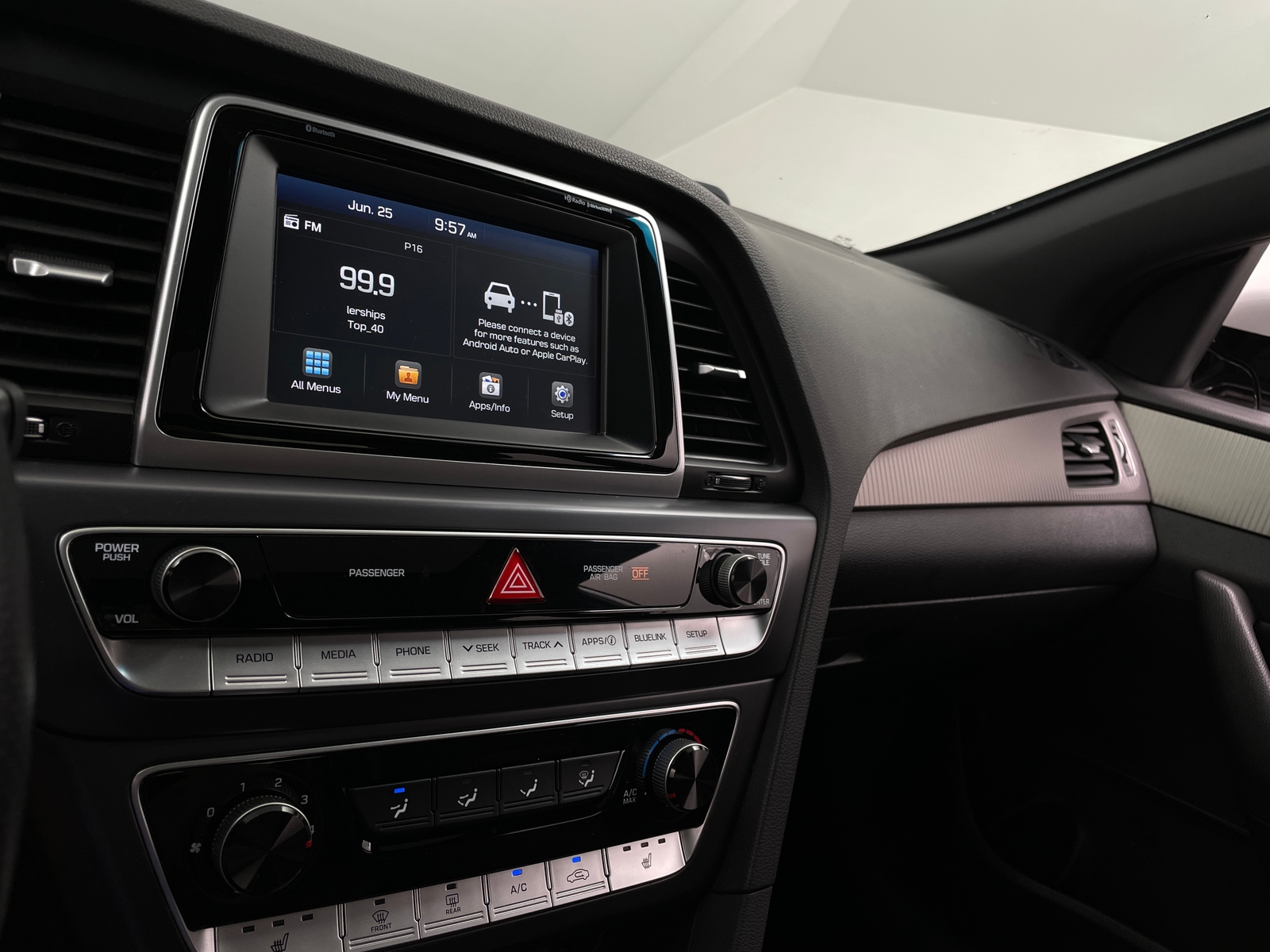Thumbnail: 2018 Hyundai Sonata - 3