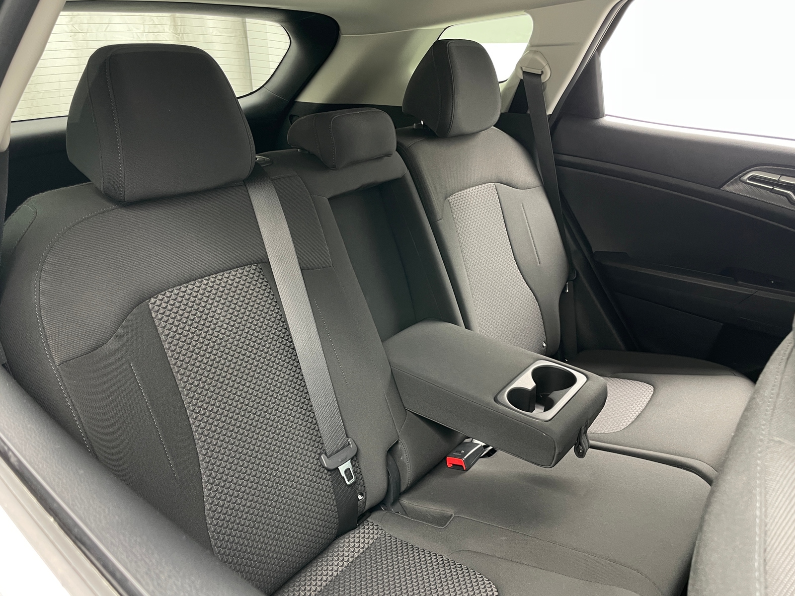 Thumbnail: 2024 Kia Sportage - 6
