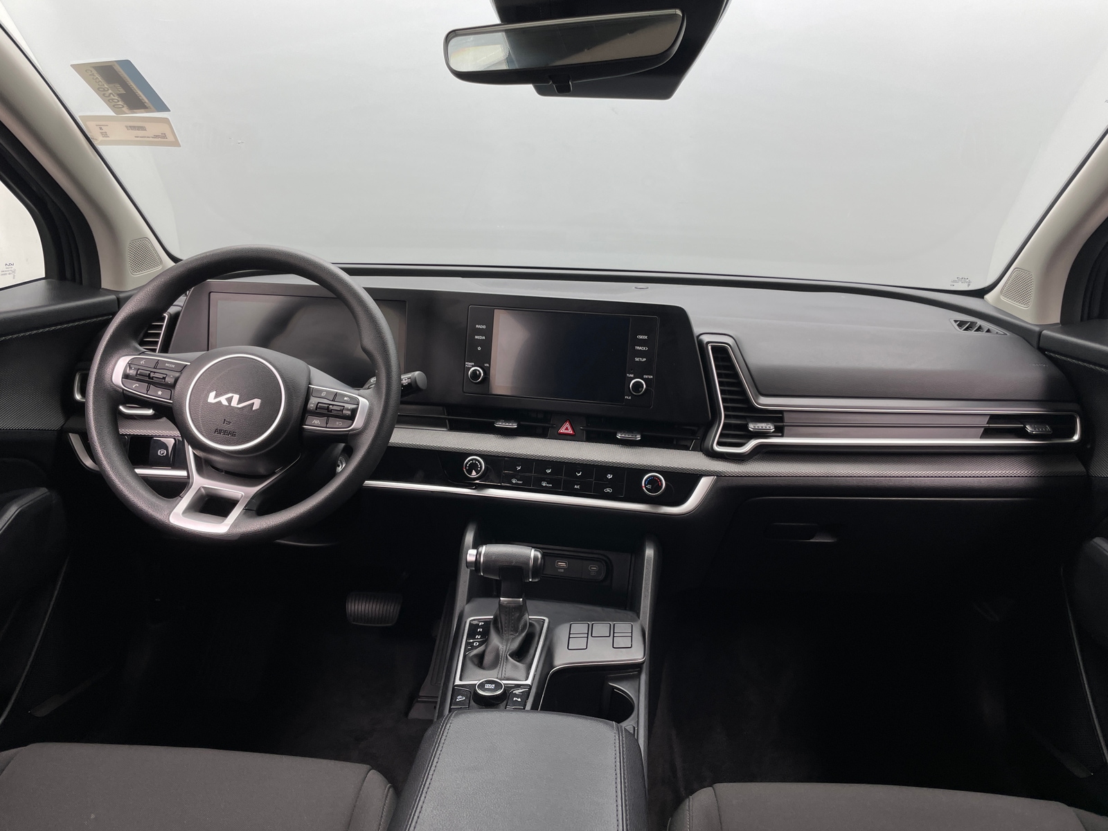 Thumbnail: 2024 Kia Sportage - 3
