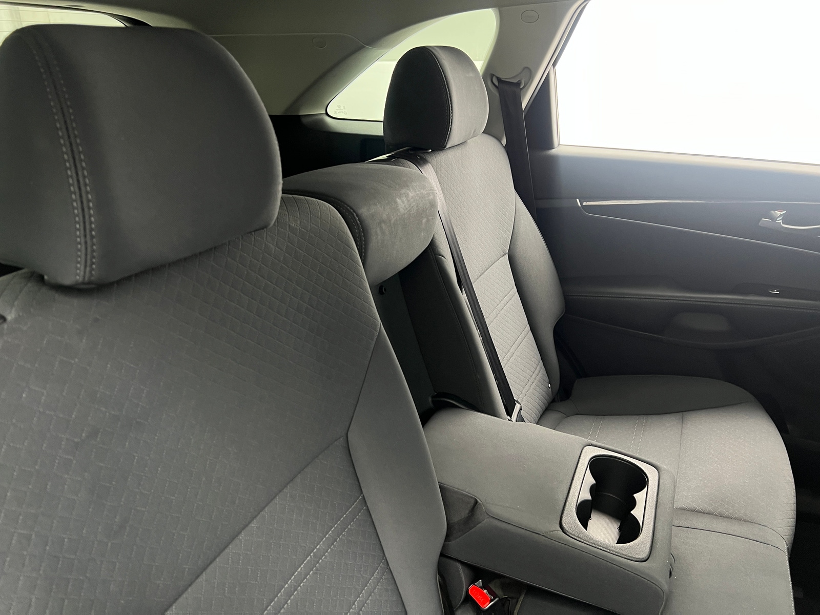 Thumbnail: 2020 Kia Sorento - 6