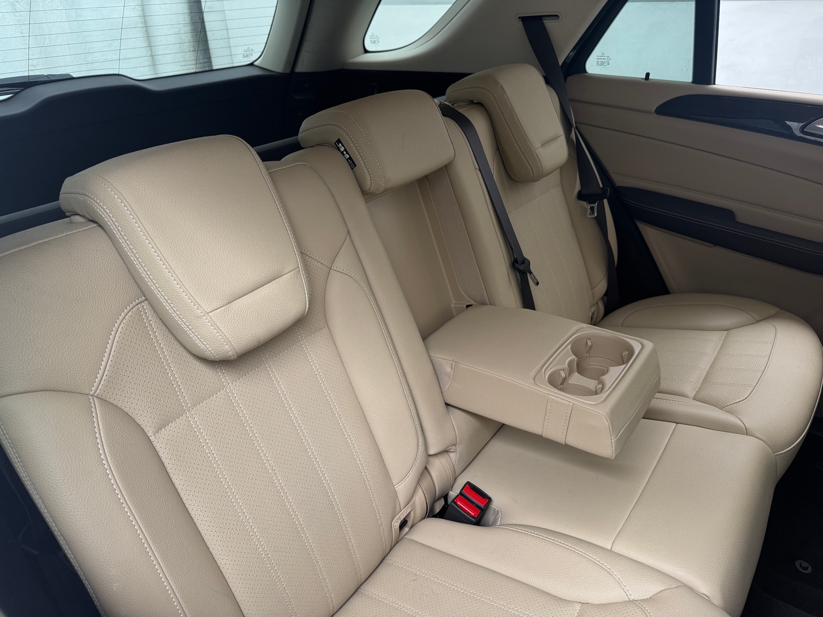 Thumbnail: 2016 Mercedes-Benz GLE - 5