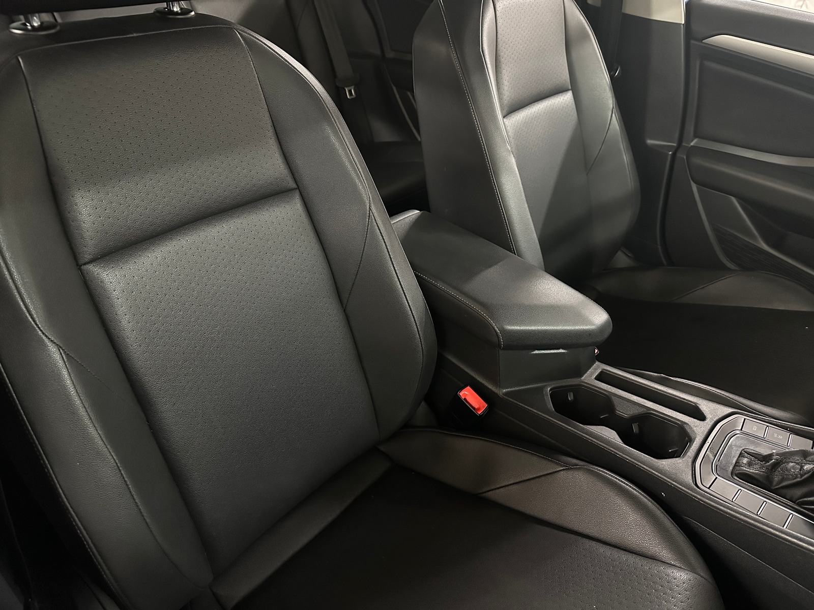 Thumbnail: 2019 Volkswagen Jetta - 2