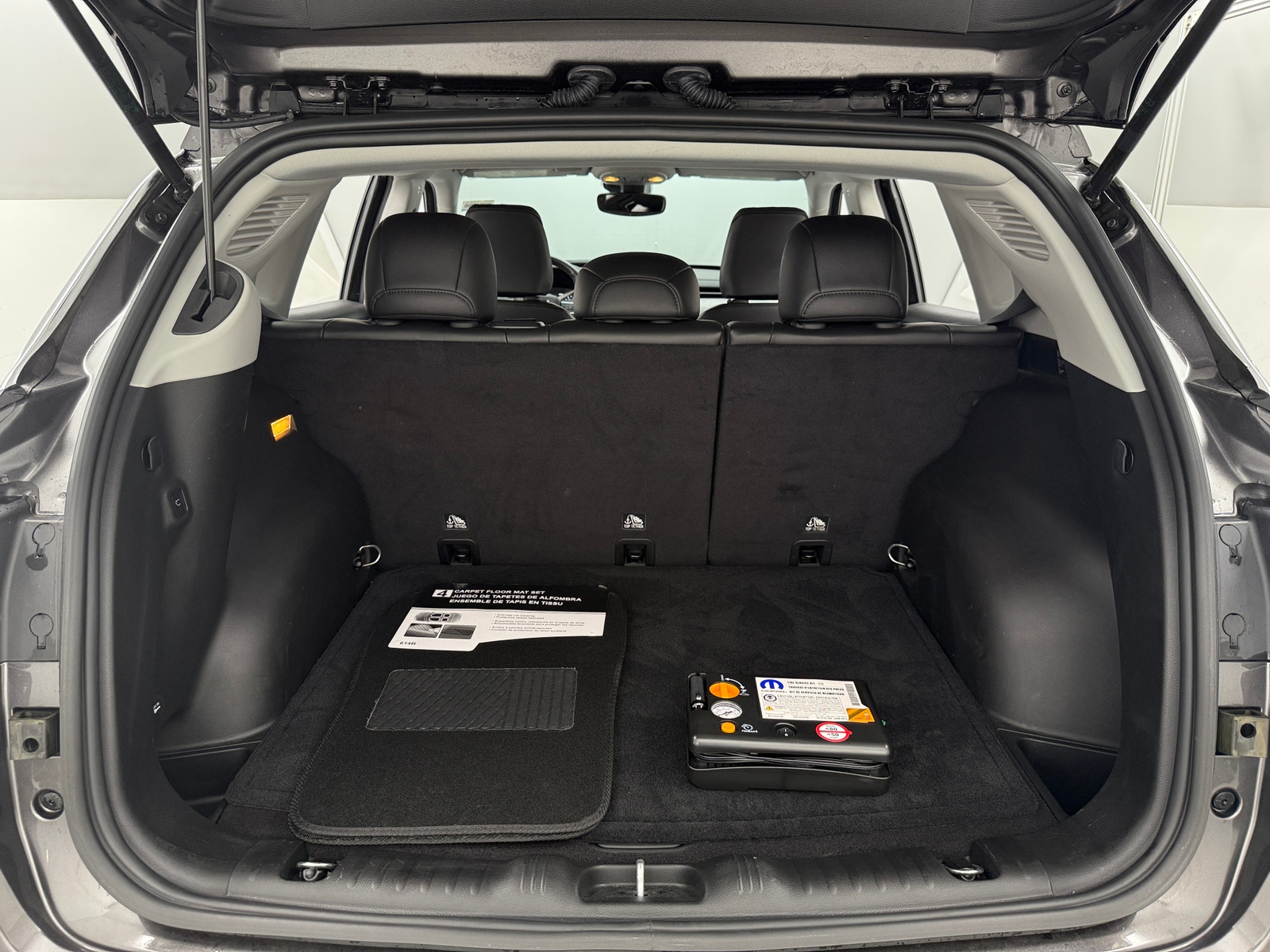 Thumbnail: 2022 Jeep Compass - 7
