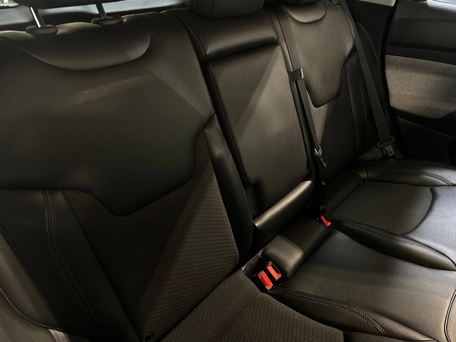 Thumbnail: 2022 Jeep Compass - 6