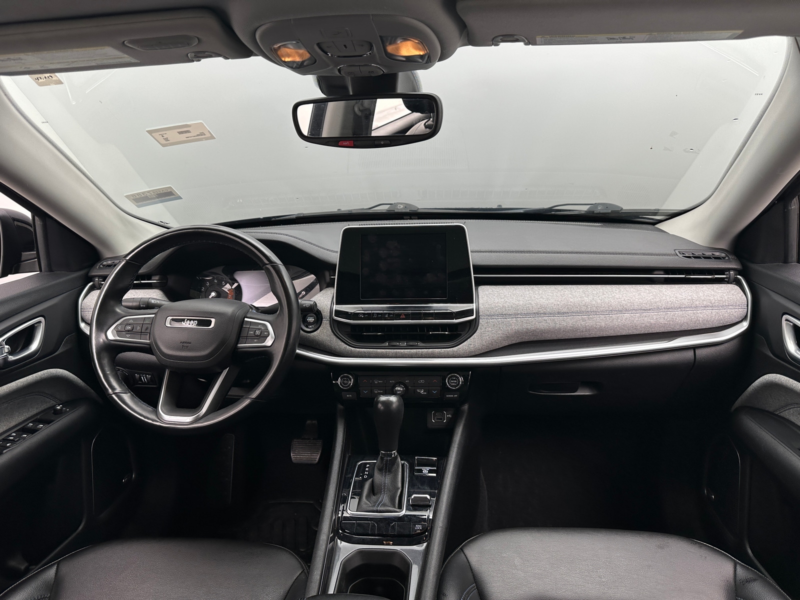 Thumbnail: 2022 Jeep Compass - 3