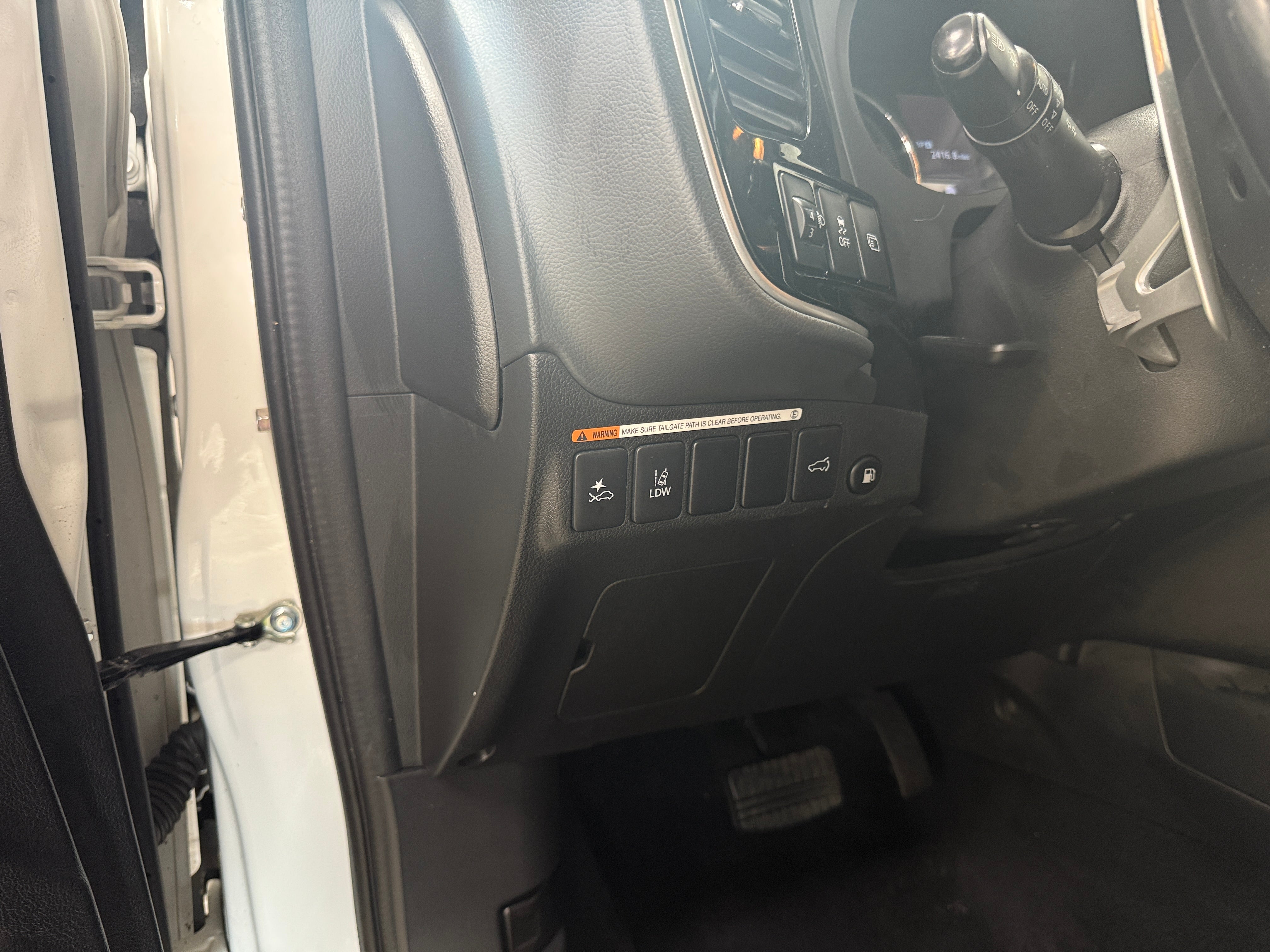 Image 4 of 2018 Mitsubishi Outlander PHEV GT