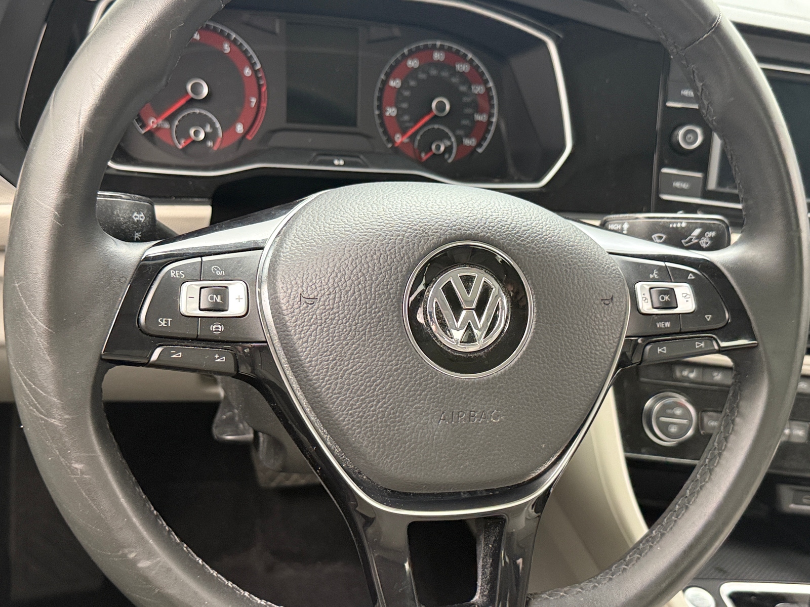 Thumbnail: 2020 Volkswagen Jetta - 5