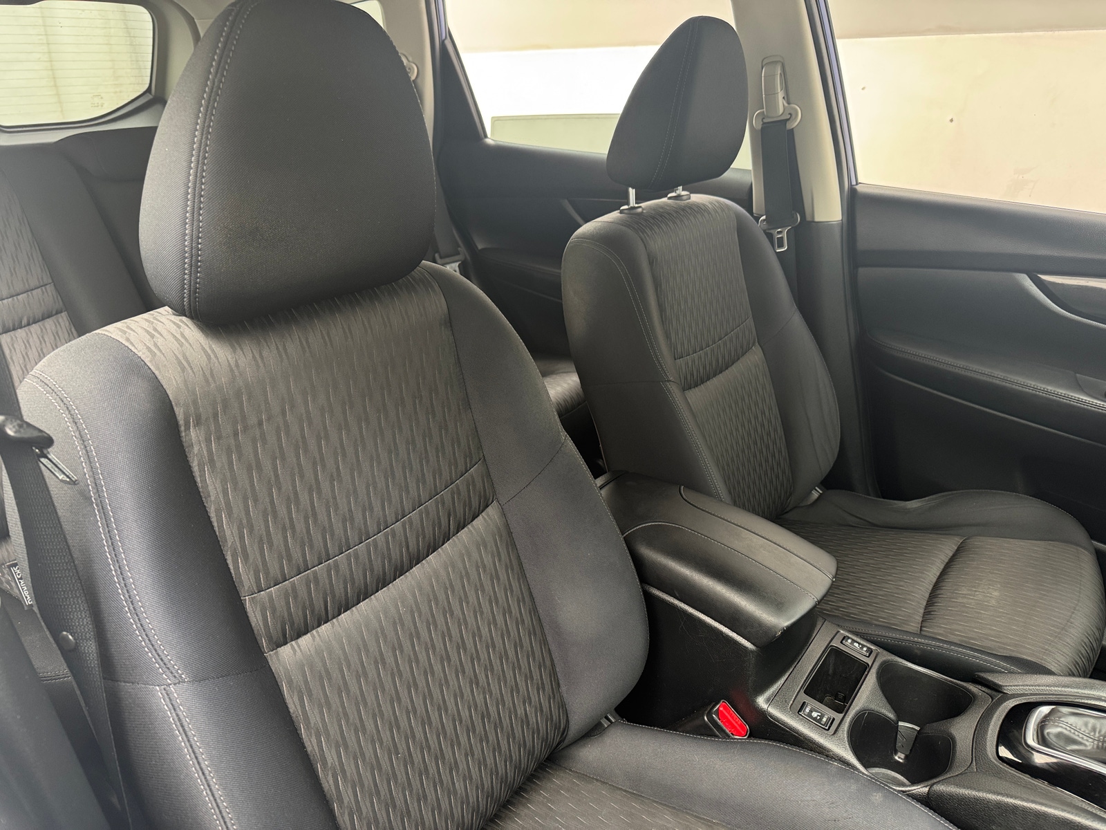 Thumbnail: 2018 Nissan Rogue - 2