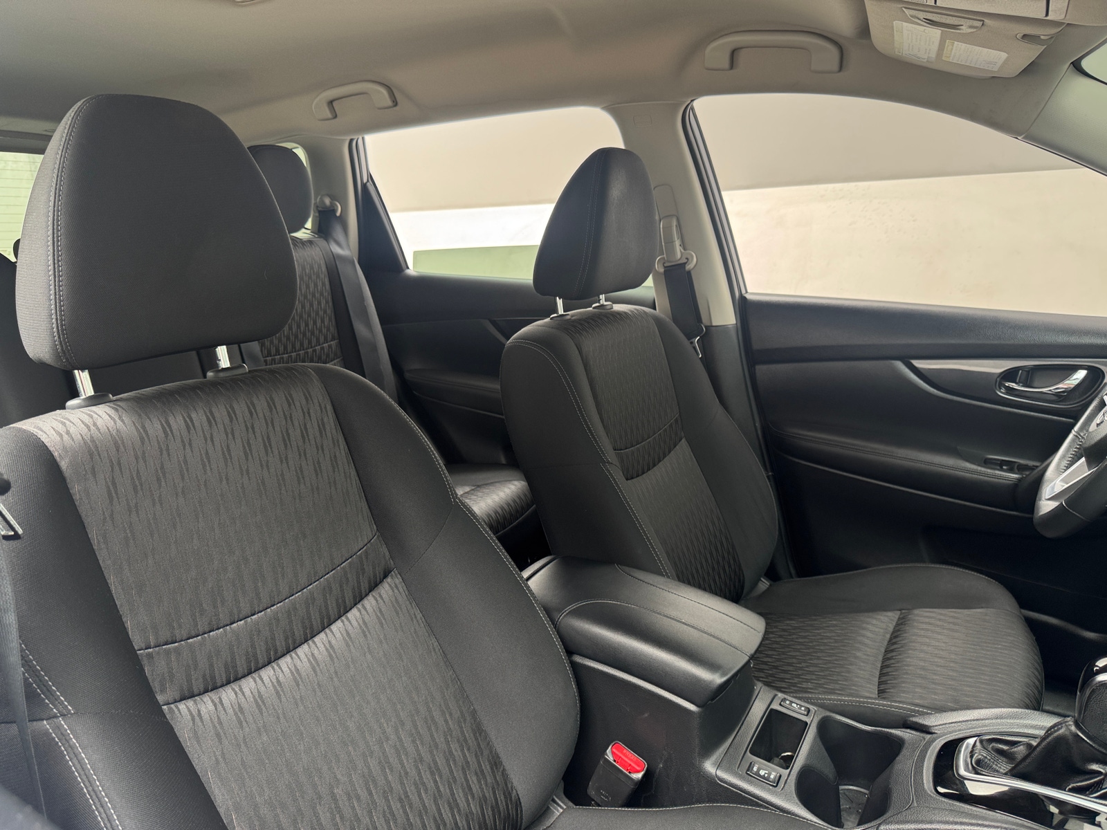 Thumbnail: 2017 Nissan Rogue - 2