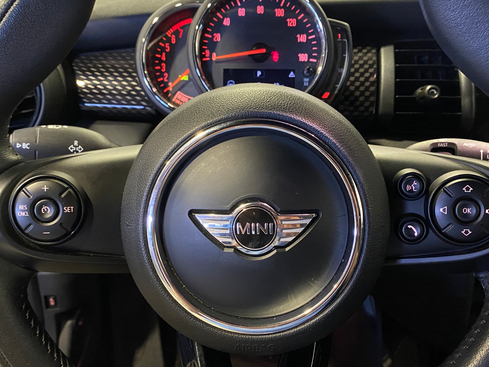 Thumbnail: 2018 MINI Cooper Convertible - 4