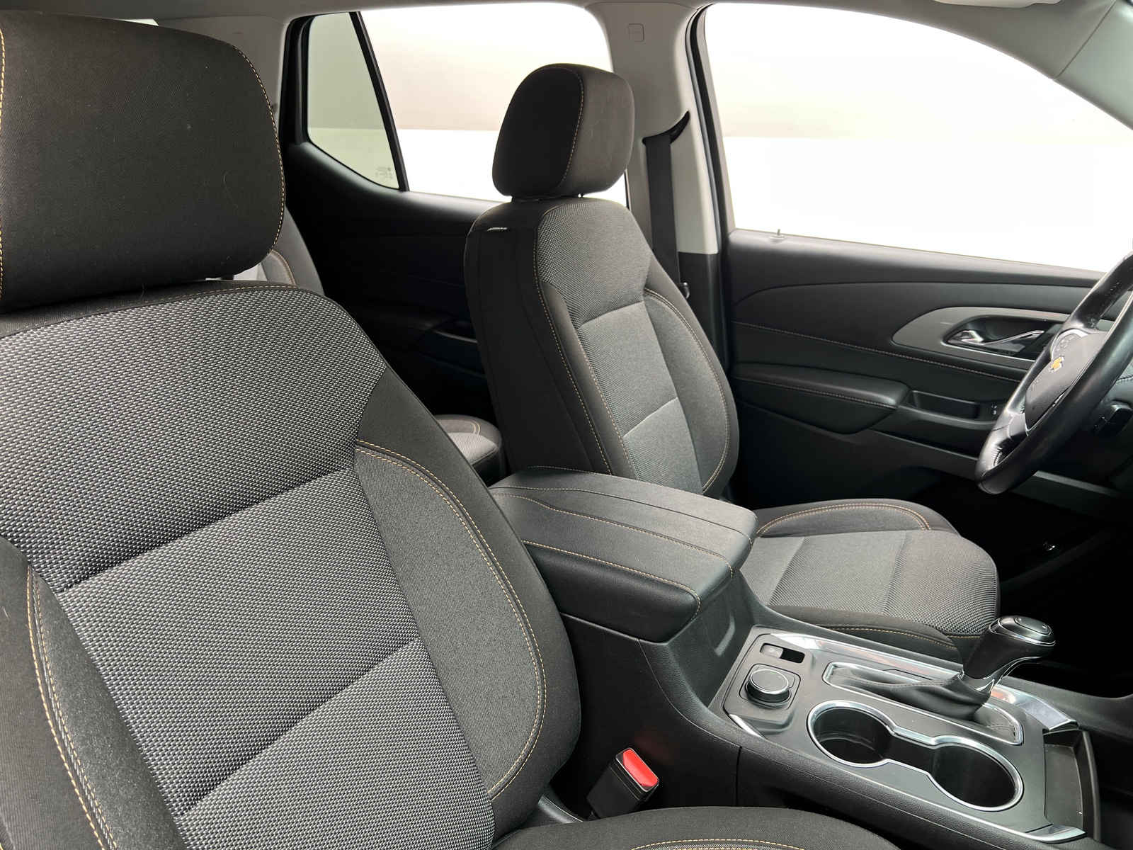 Thumbnail: 2020 Chevrolet Traverse - 2