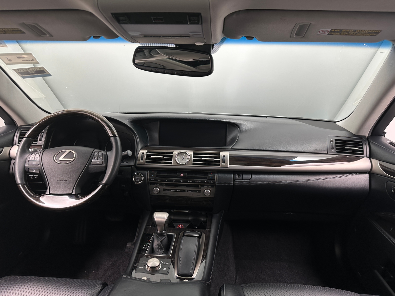 Thumbnail: 2014 Lexus LS - 3