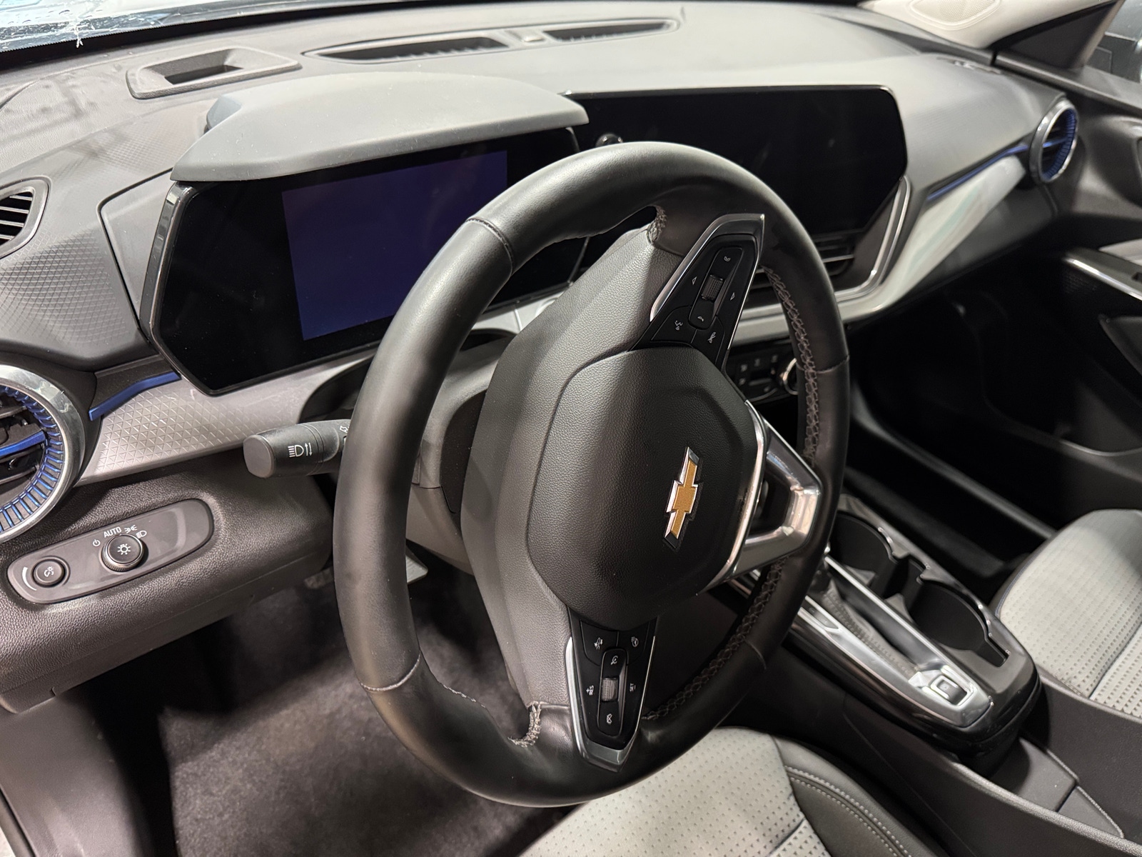Thumbnail: 2024 Chevrolet Trax - 3