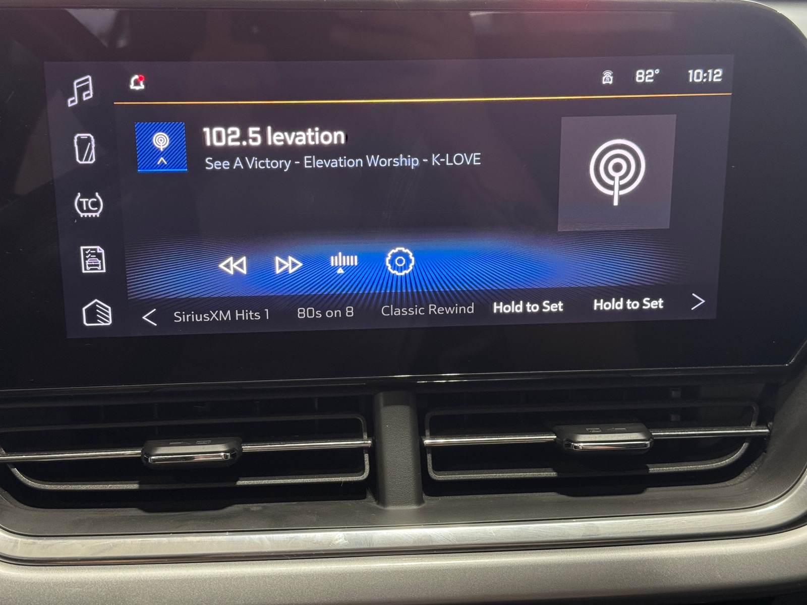 Thumbnail: 2024 Chevrolet Trax - 4
