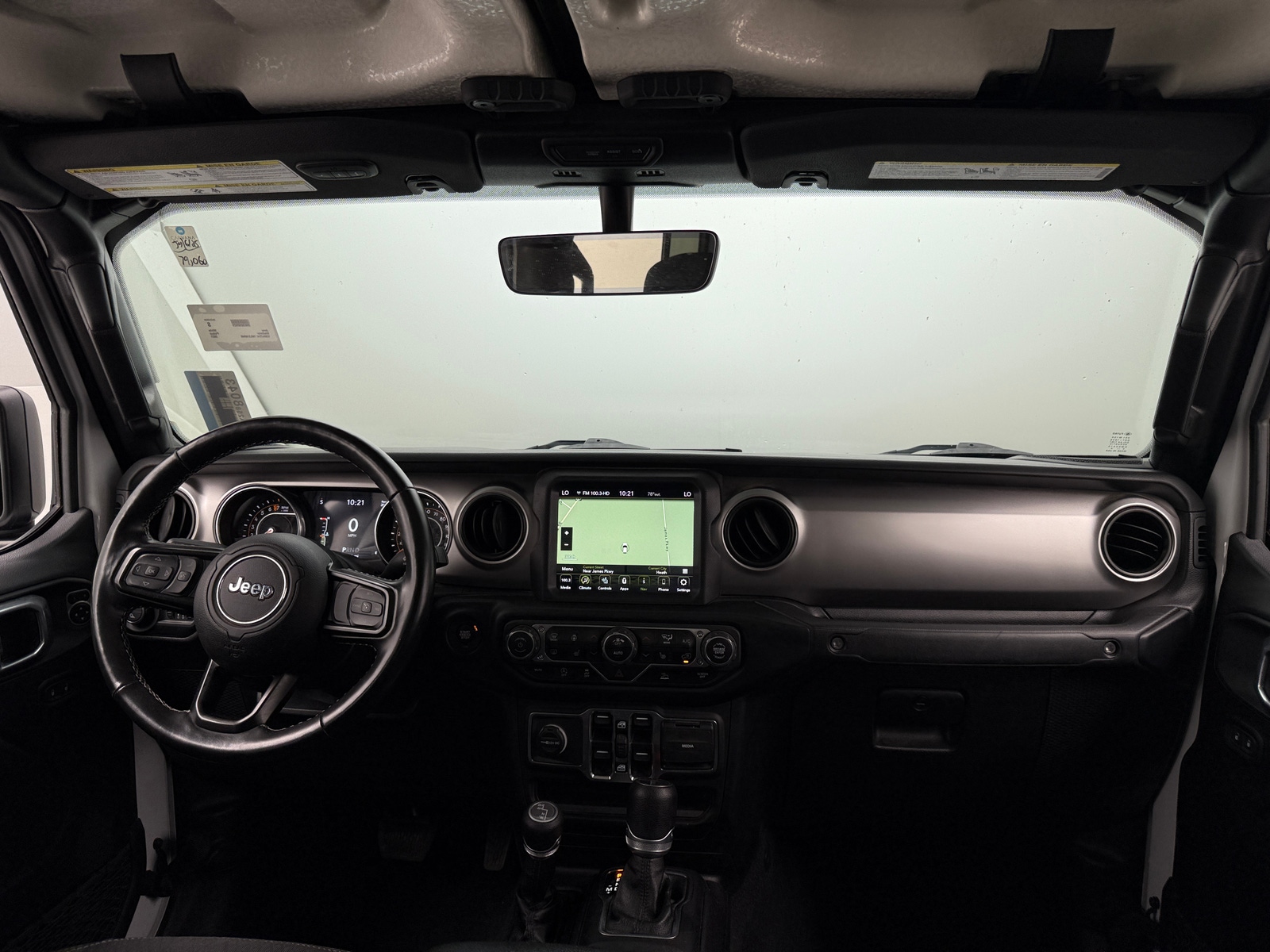 Thumbnail: 2021 Jeep Gladiator - 3