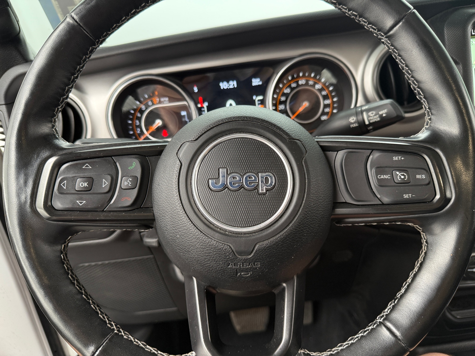 Thumbnail: 2021 Jeep Gladiator - 5