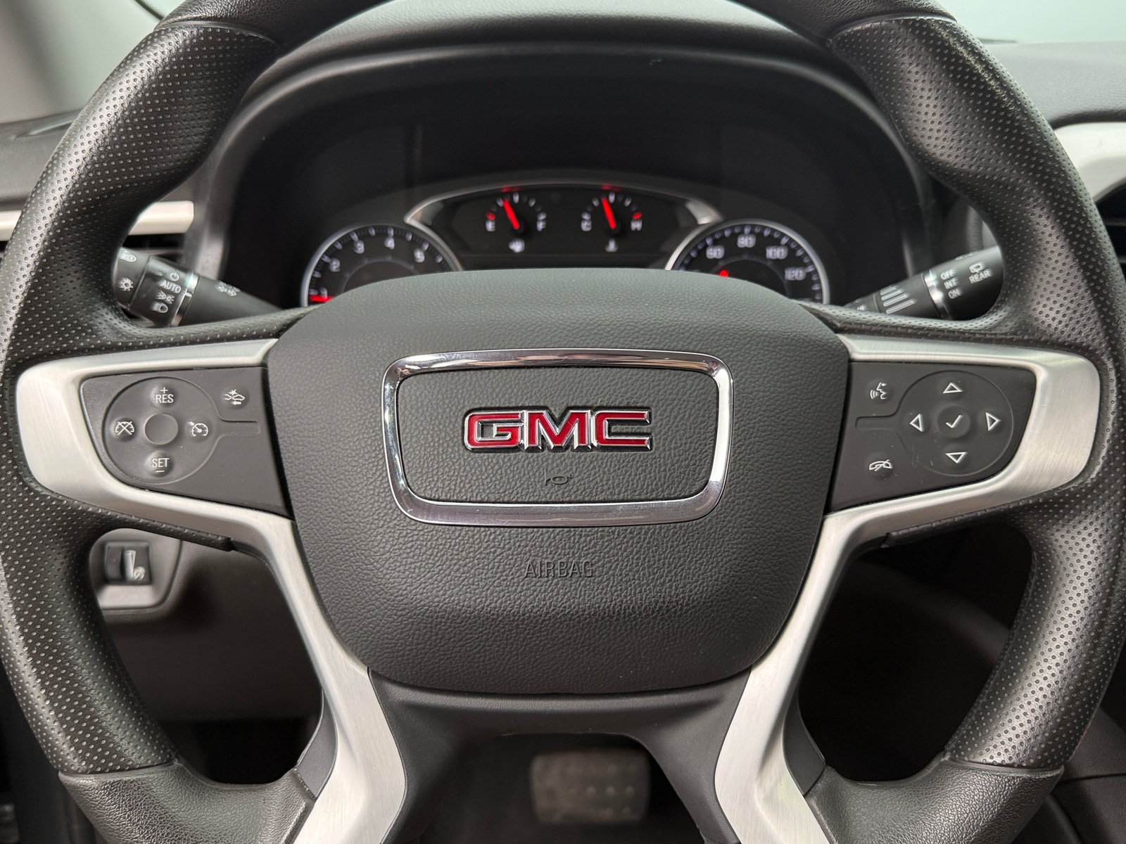 Thumbnail: 2023 GMC Acadia - 5