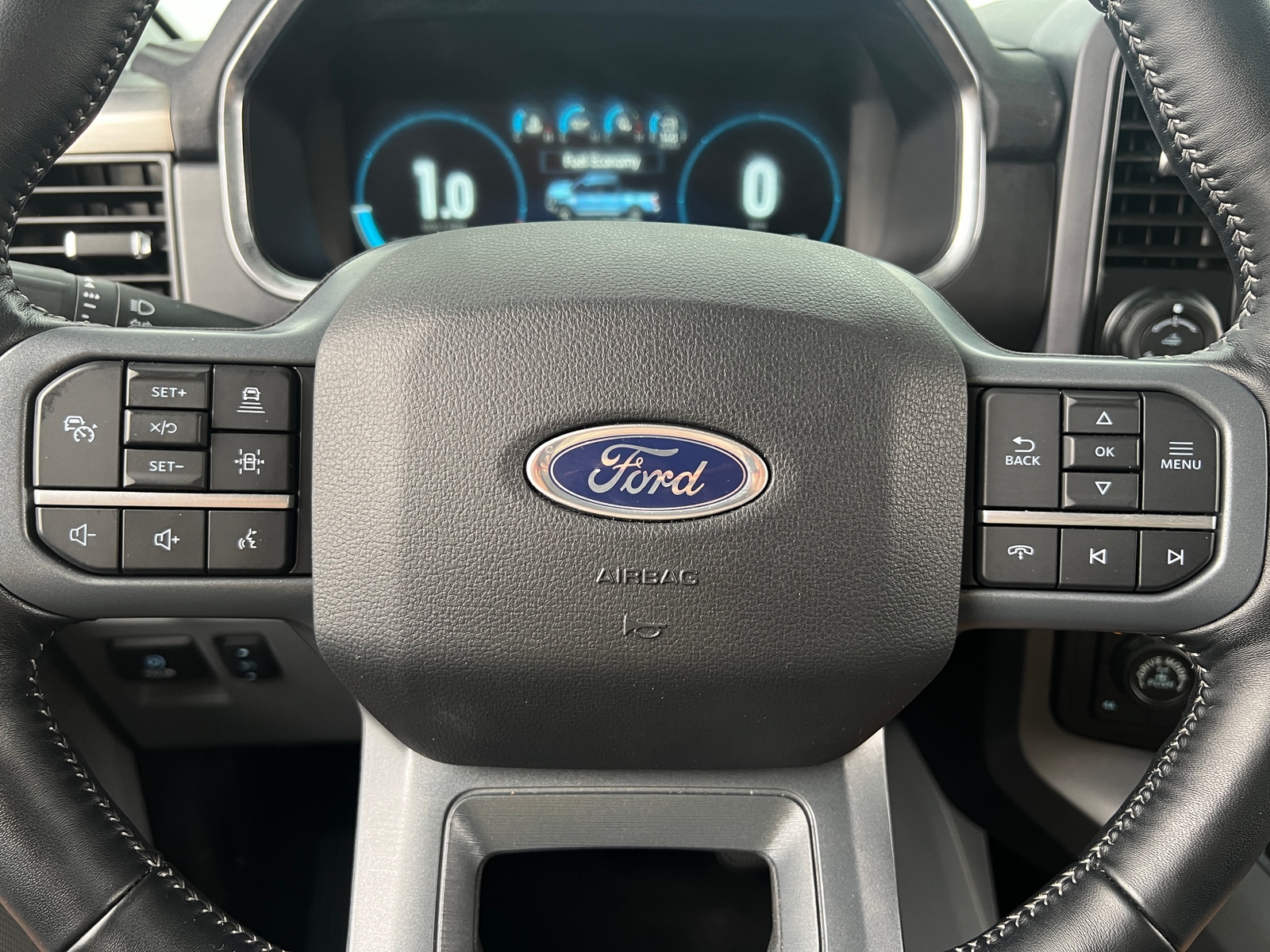 Thumbnail: 2023 Ford Econoline - 4