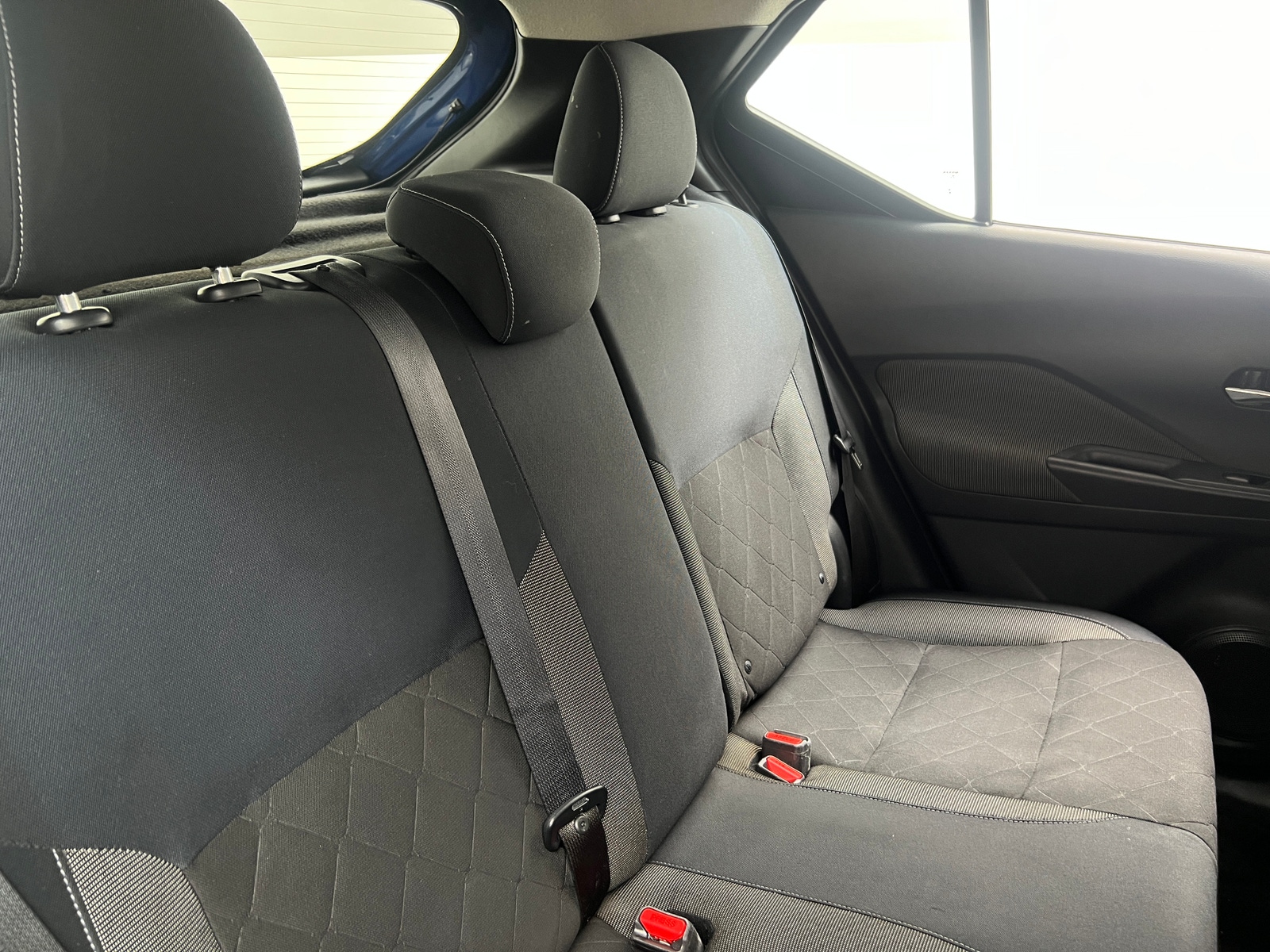 Thumbnail: 2018 Nissan Kicks - 6
