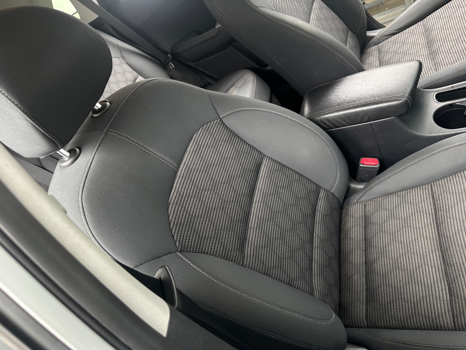 Thumbnail: 2019 Kia Niro - 2