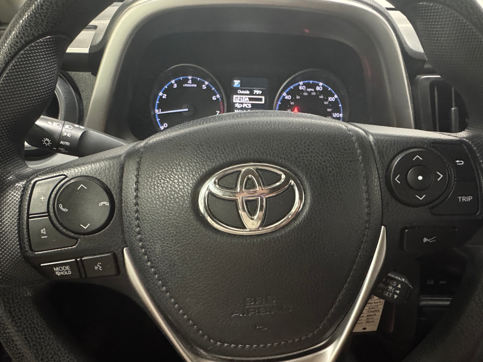 Thumbnail: 2017 Toyota RAV4 - 5