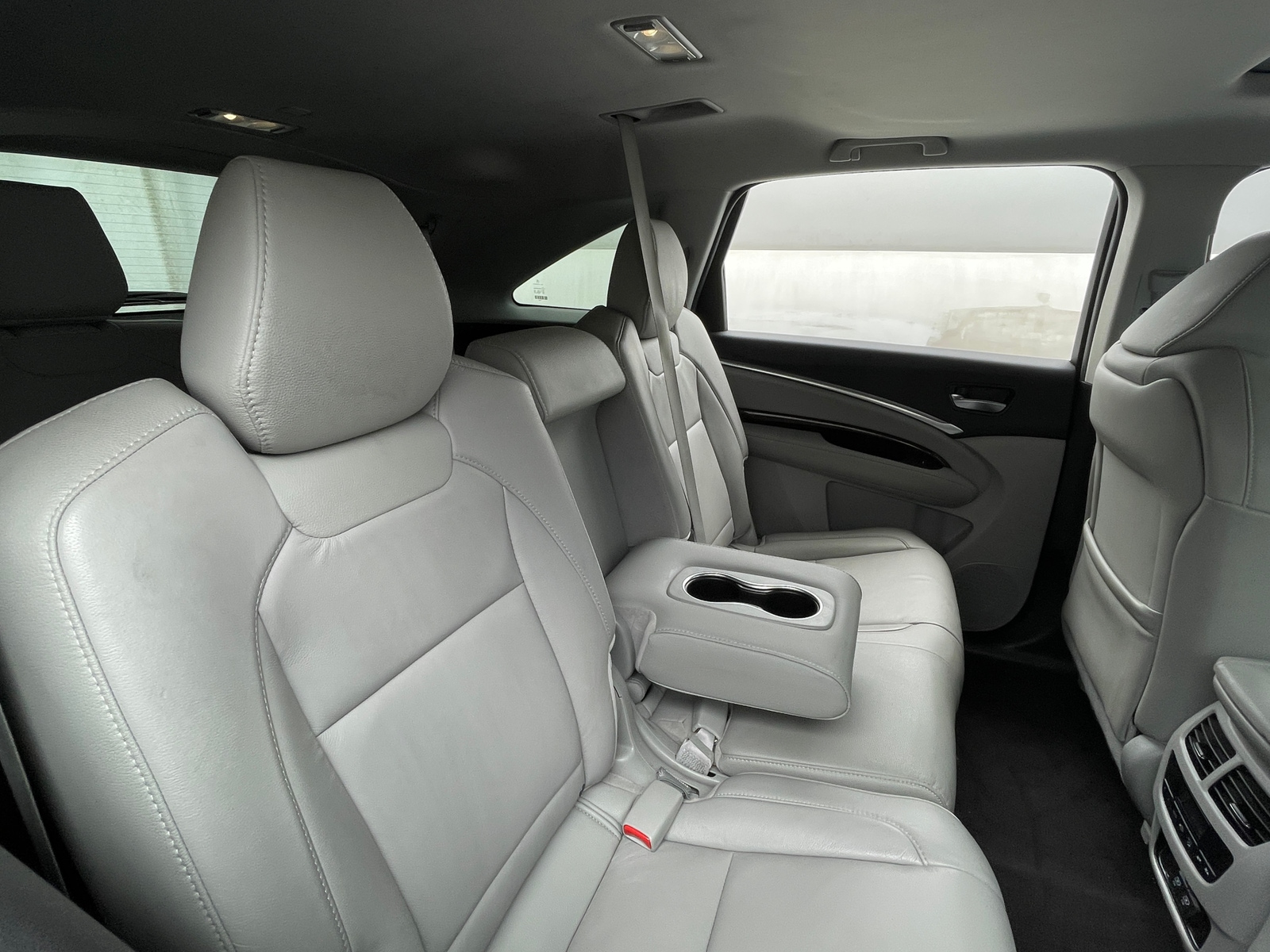 Thumbnail: 2020 Acura MDX - 4