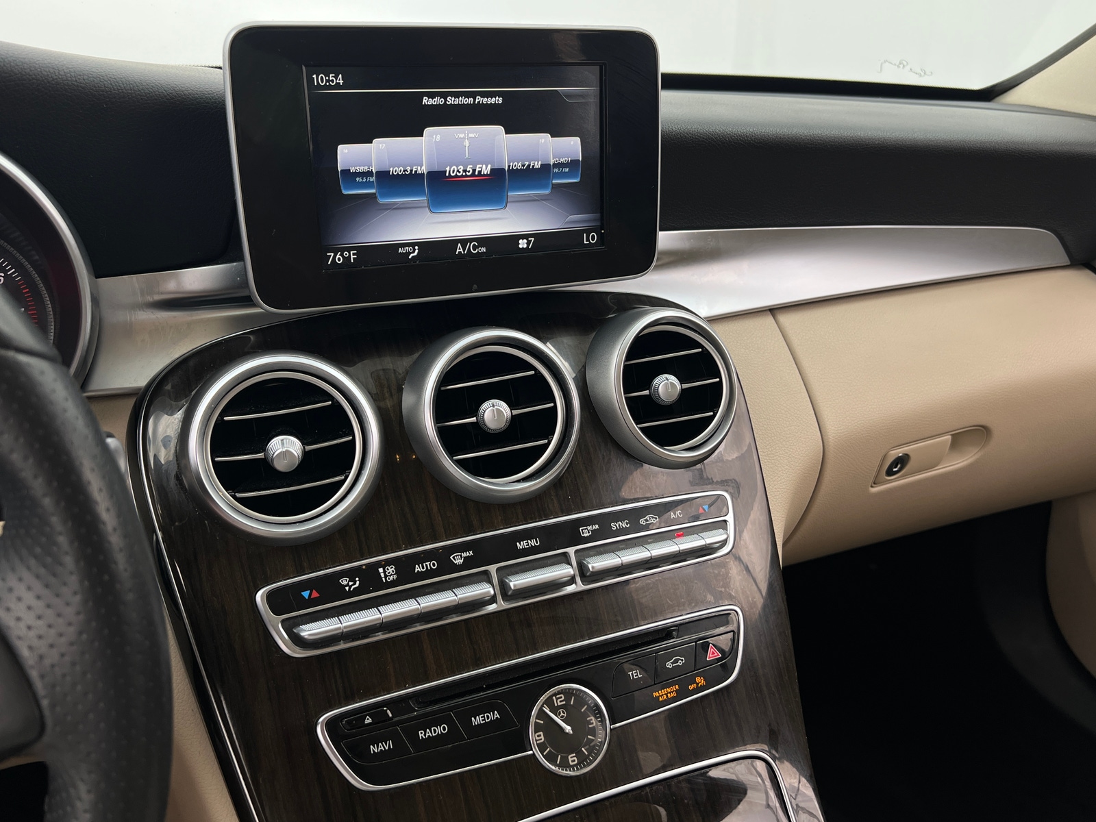 Thumbnail: 2018 Mercedes-Benz C-Class - 3