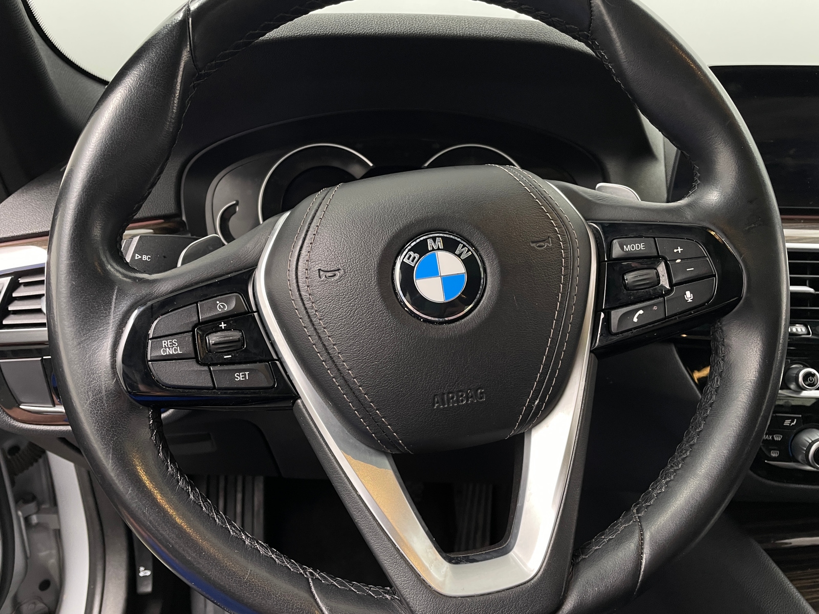 Thumbnail: 2019 BMW 5 Series - 4