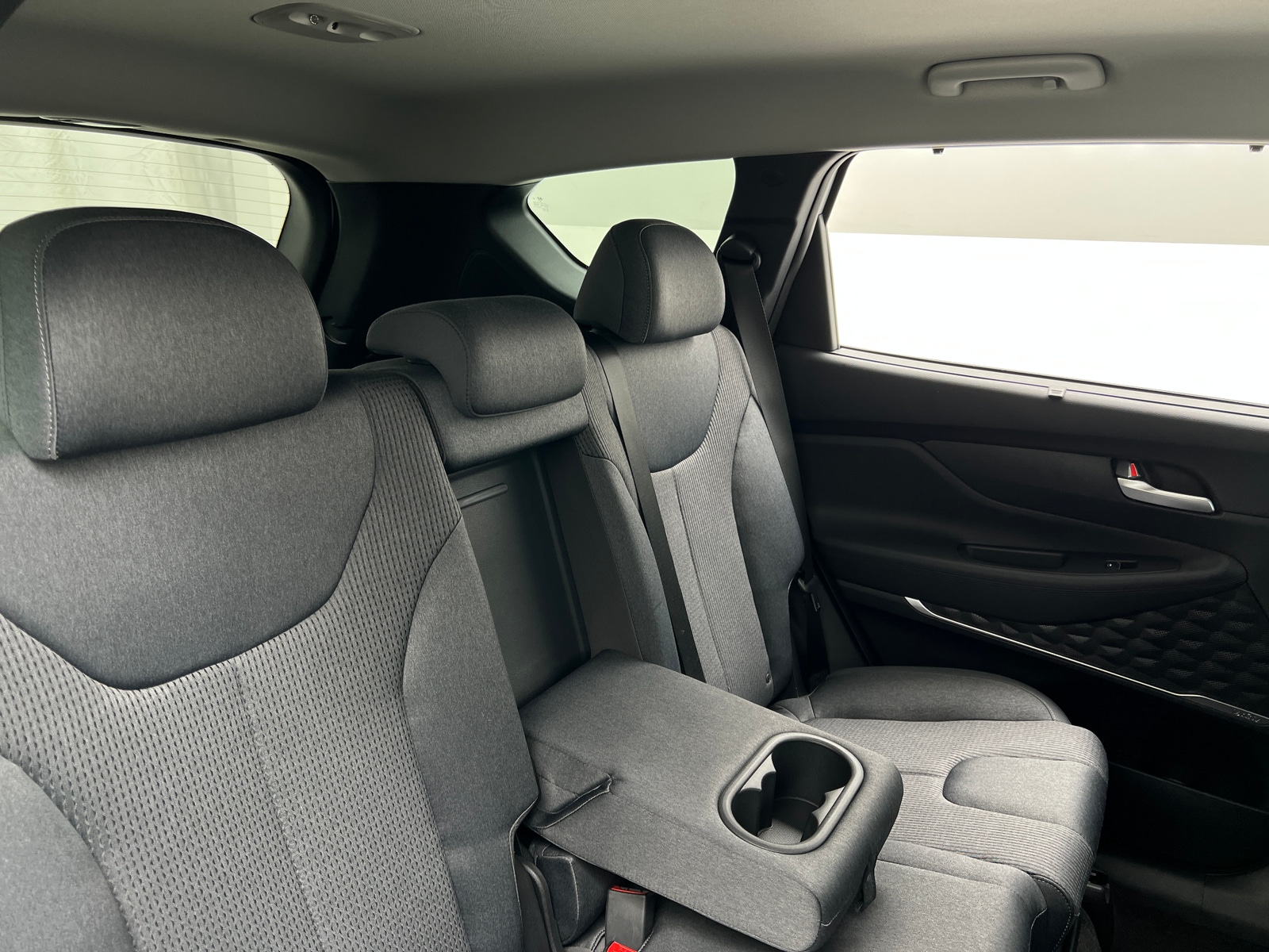 Thumbnail: 2019 Hyundai Santa Fe - 6