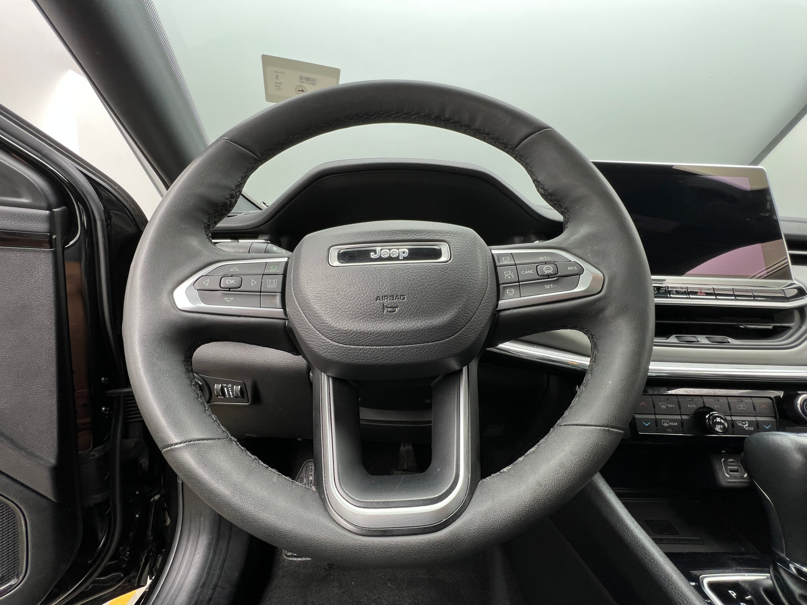 Thumbnail: 2023 Jeep Compass - 4