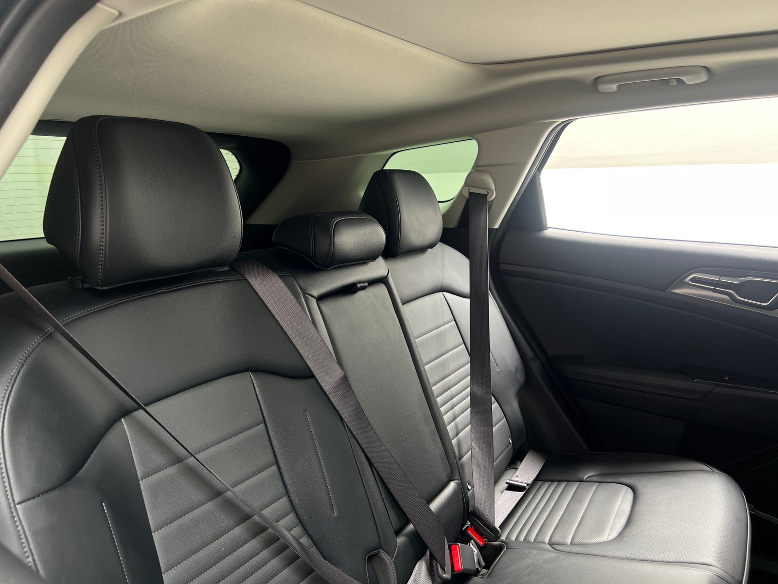 Thumbnail: 2024 Kia Sportage - 5