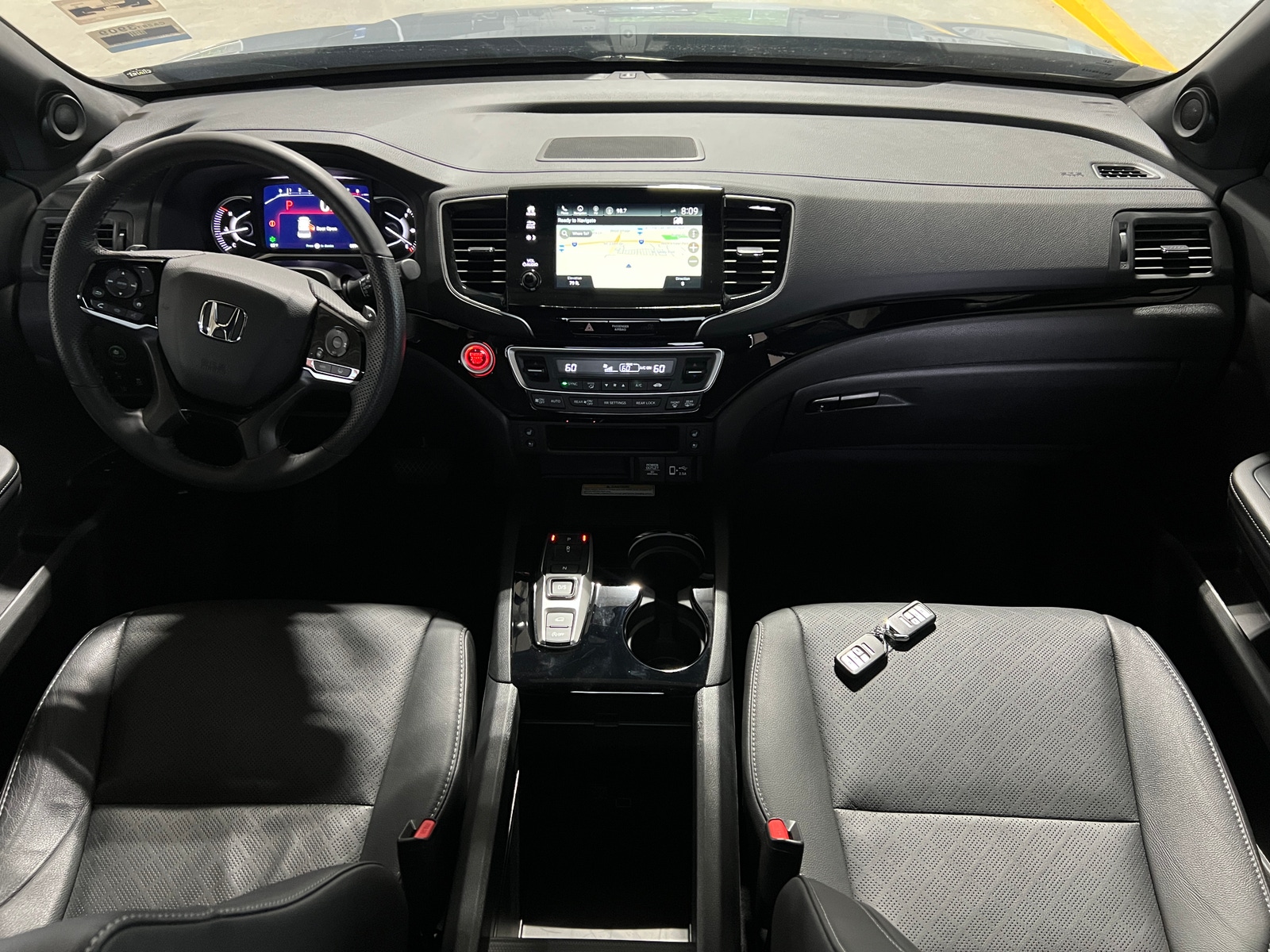 Thumbnail: 2023 Honda Passport - 3