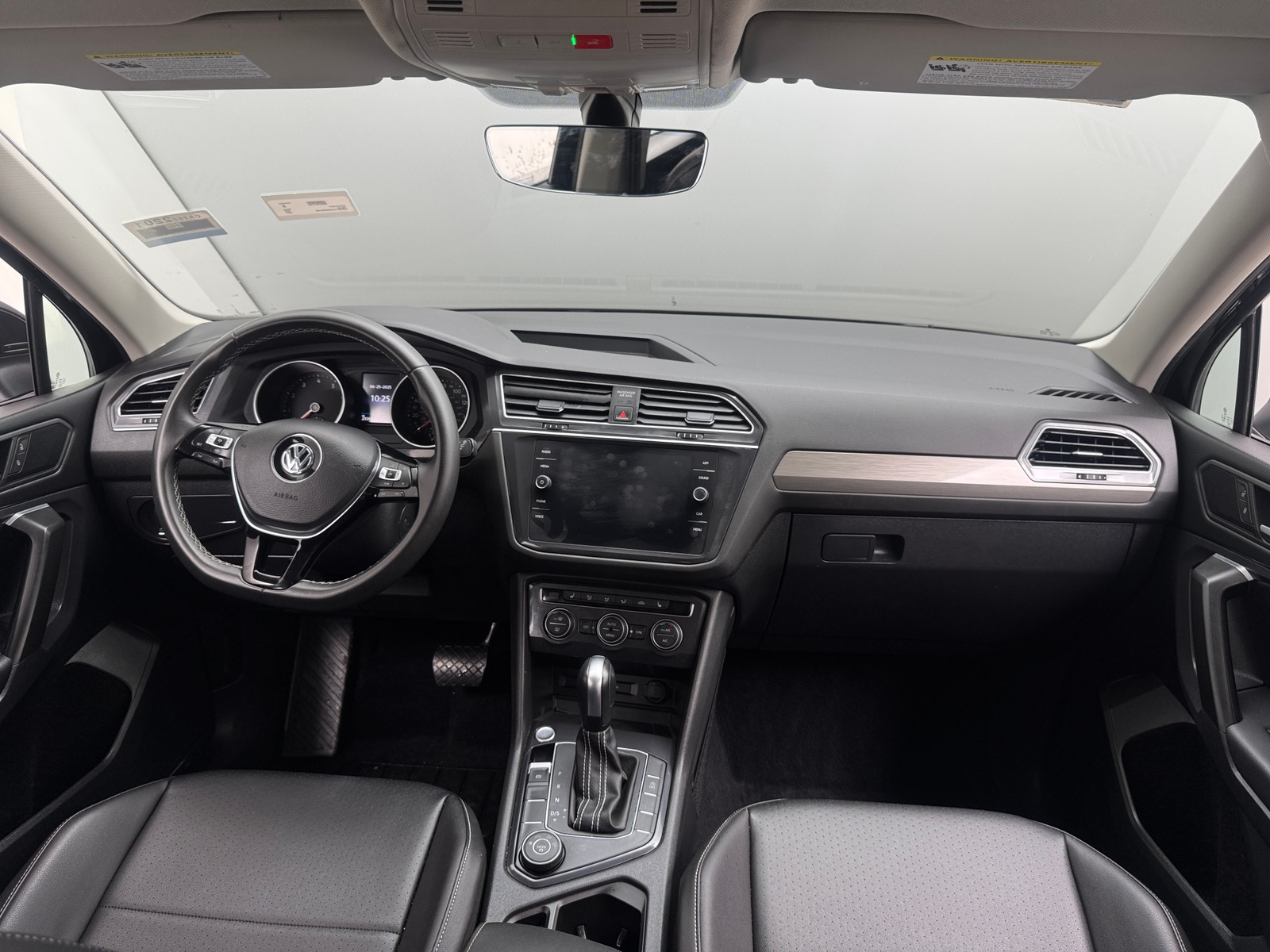Thumbnail: 2021 Volkswagen Tiguan - 2