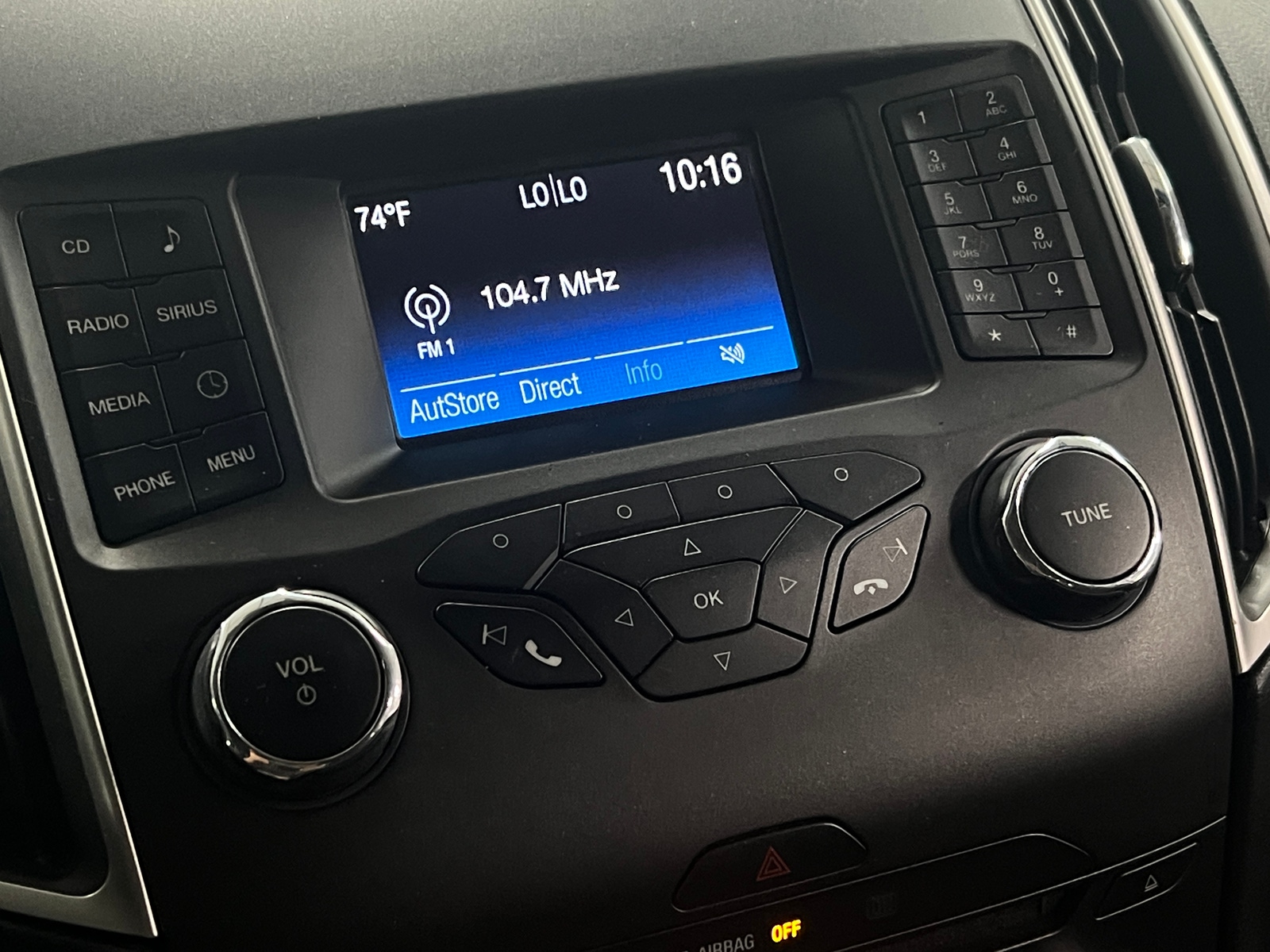 Thumbnail: 2015 Ford Edge - 4