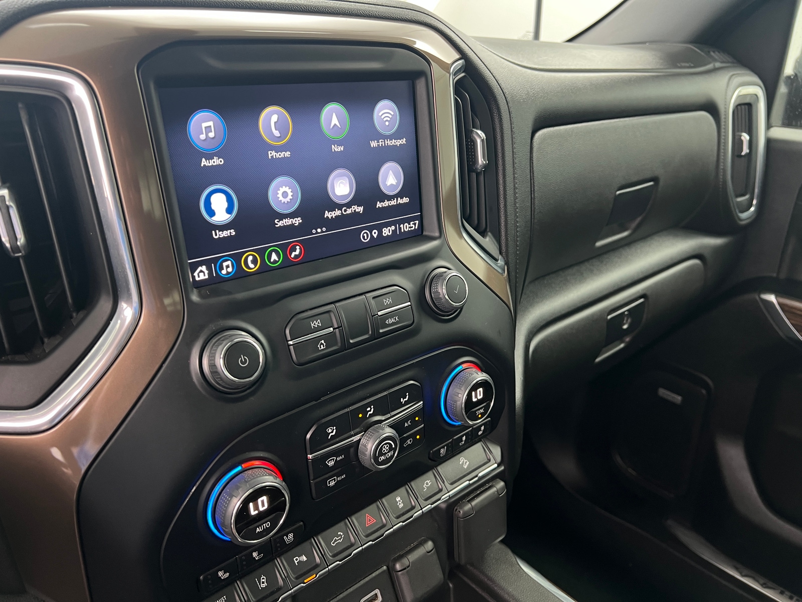 Thumbnail: 2022 Chevrolet Silverado 2500 - 3