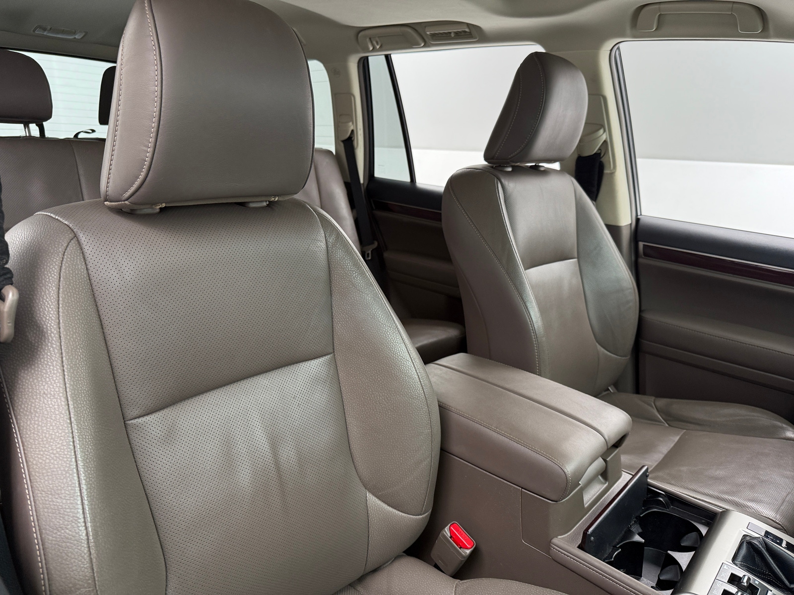 Thumbnail: 2018 Lexus GX - 2