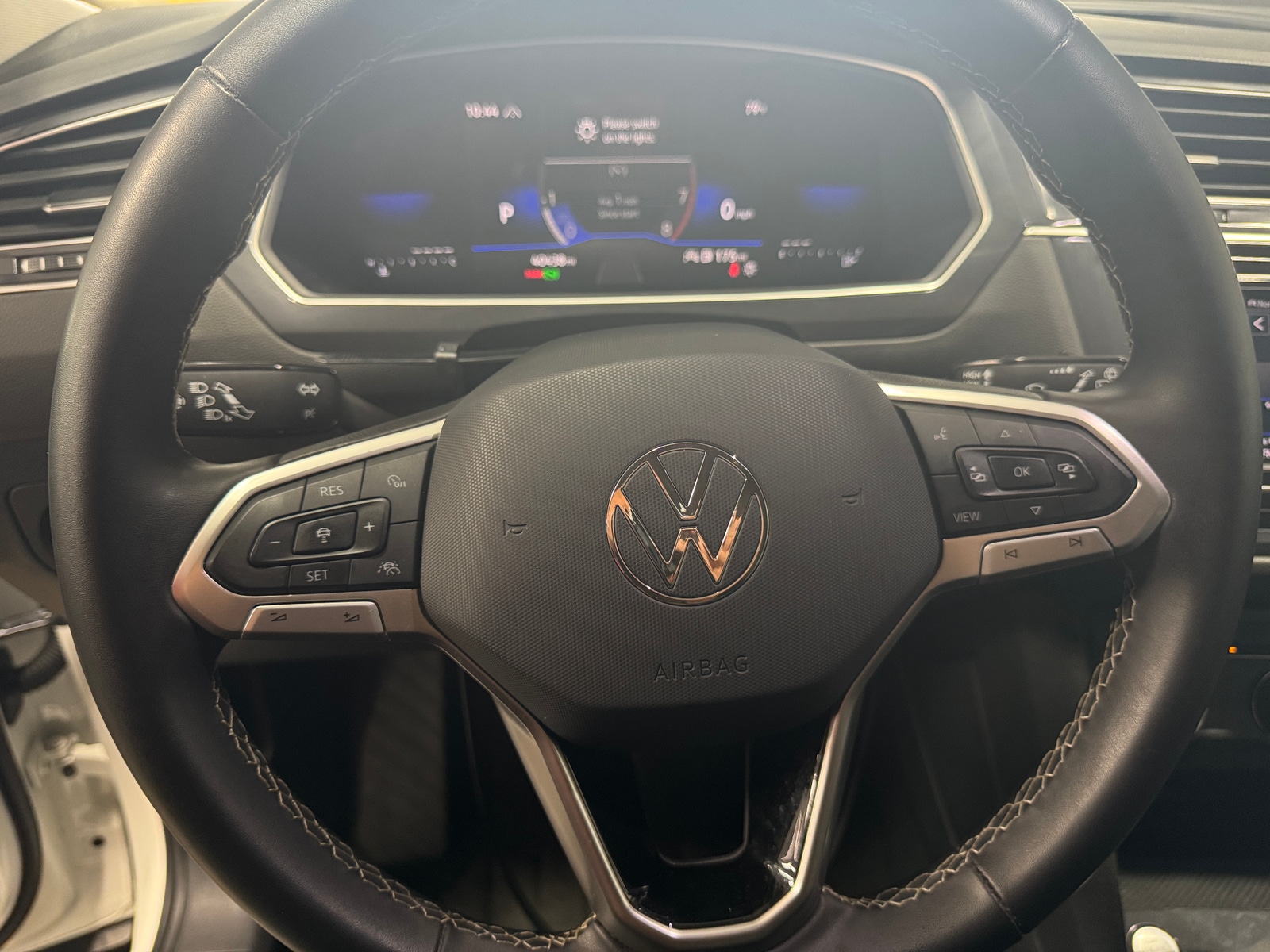 Thumbnail: 2024 Volkswagen Tiguan - 5